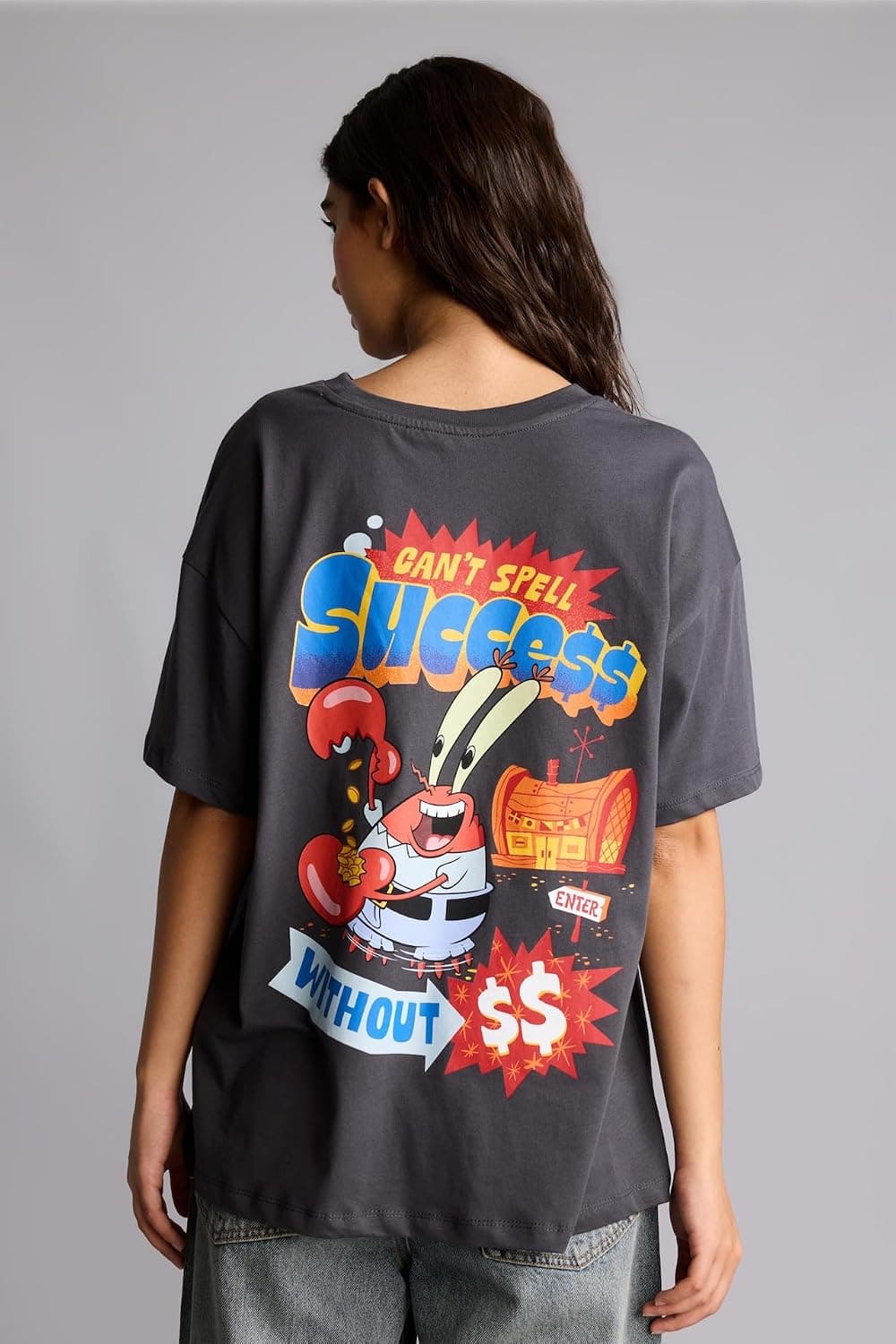 تیشرت زنانه DeFacto %100 نخی اورسایز یقه گرد آستین کوتاه SpongeBob مدل I2486AX26AU تیشرت زنانه DeFacto %100 نخی اورسایز یقه گرد آستین کوتاه SpongeBob مدل I2486AX26AU