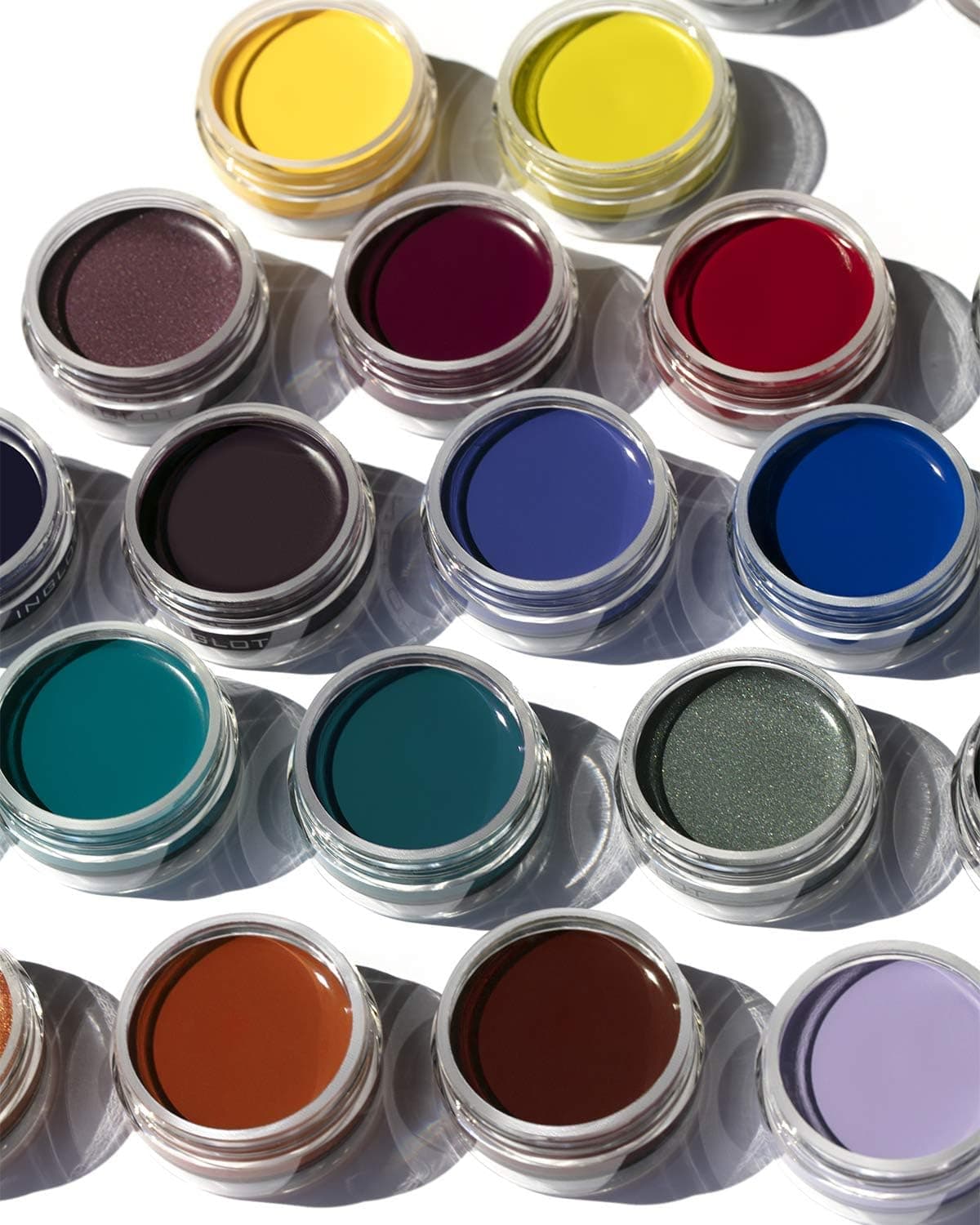 خط چشم ژلی Inglot مشکی ماندگار مدل 77 خط چشم ژلی Inglot مشکی ماندگار مدل 77