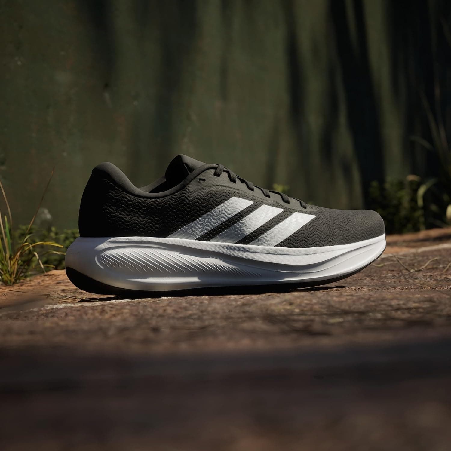 کفش دویدن adidas مدل Response Runner 2 کد 01-KJ1735-3 کفش دویدن adidas مدل Response Runner 2 کد 01-KJ1735-3