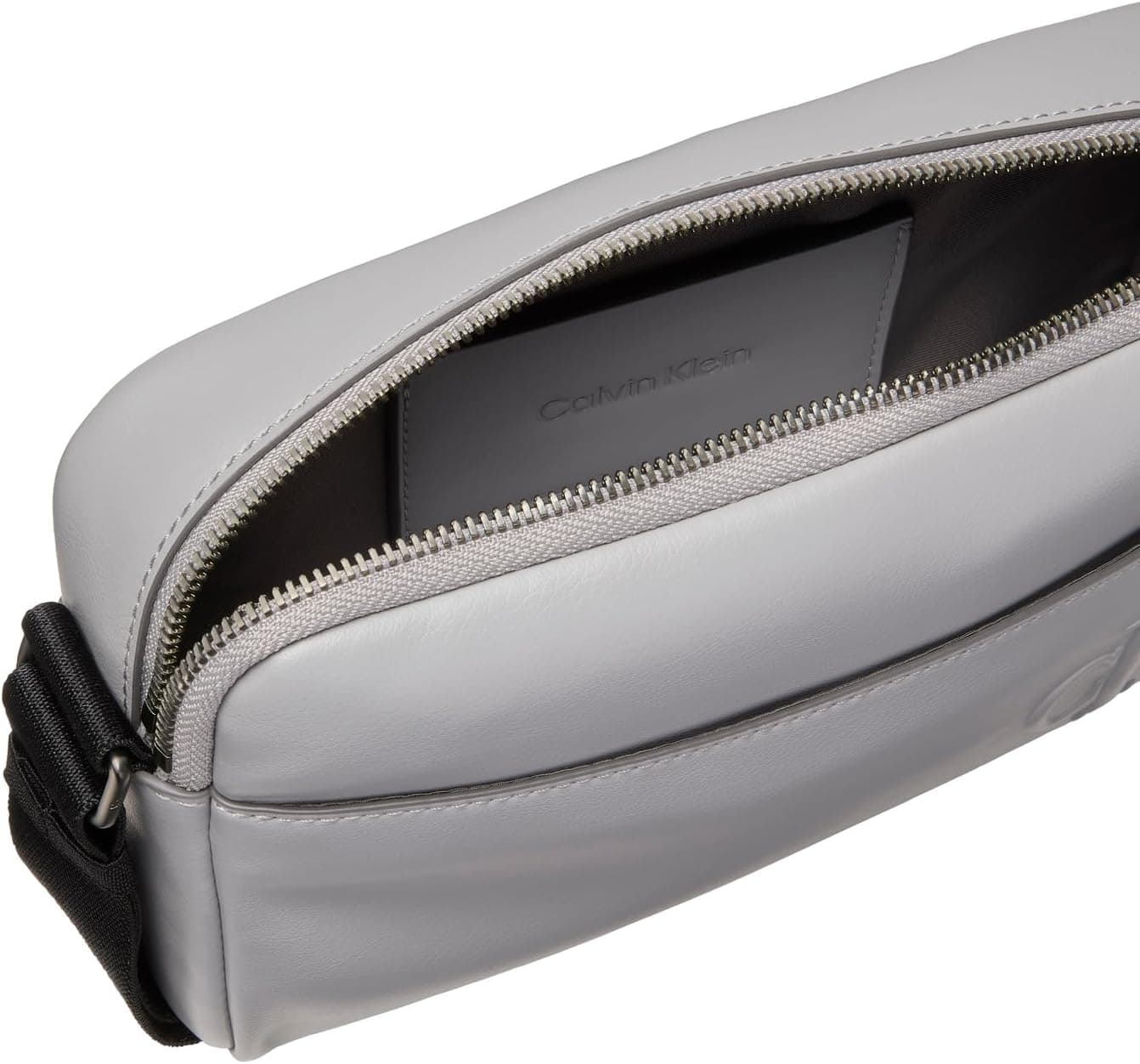 کیف دوربین مردانه Calvin Klein BOLD CK کیف دوربین مردانه Calvin Klein BOLD CK