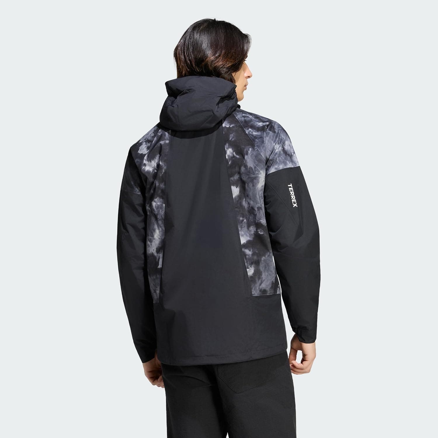 بادگیر مردانه adidas Terrex Xperior 2.5 Layer Hybrid Primeknit Spray Dye Climaproof بادگیر مردانه adidas Terrex Xperior 2.5 Layer Hybrid Primeknit Spray Dye Climaproof