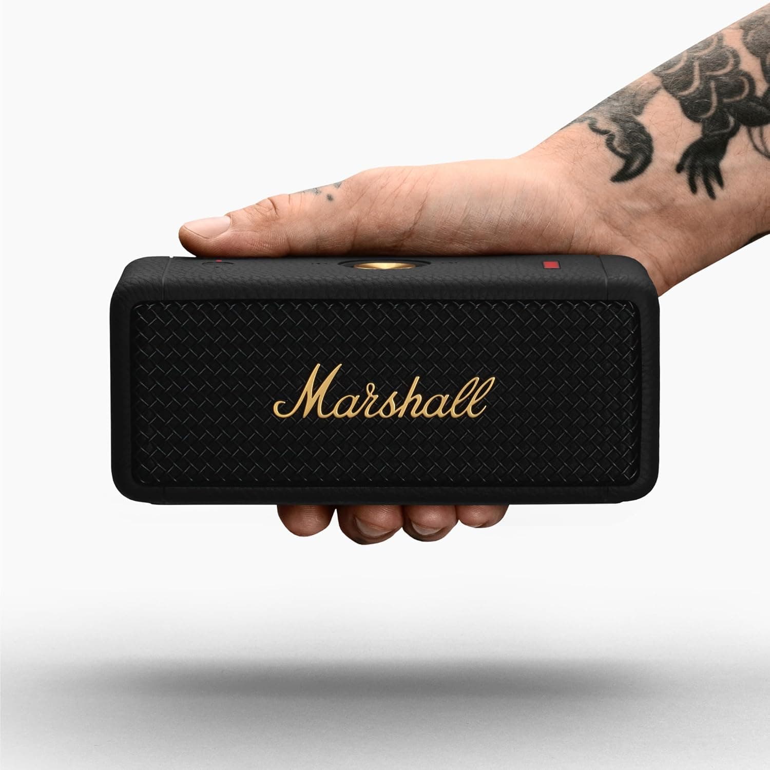 اسپیکر بلوتوثی Marshall مشکی و برنجی مدل Emberton II اسپیکر بلوتوثی Marshall مشکی و برنجی مدل Emberton II