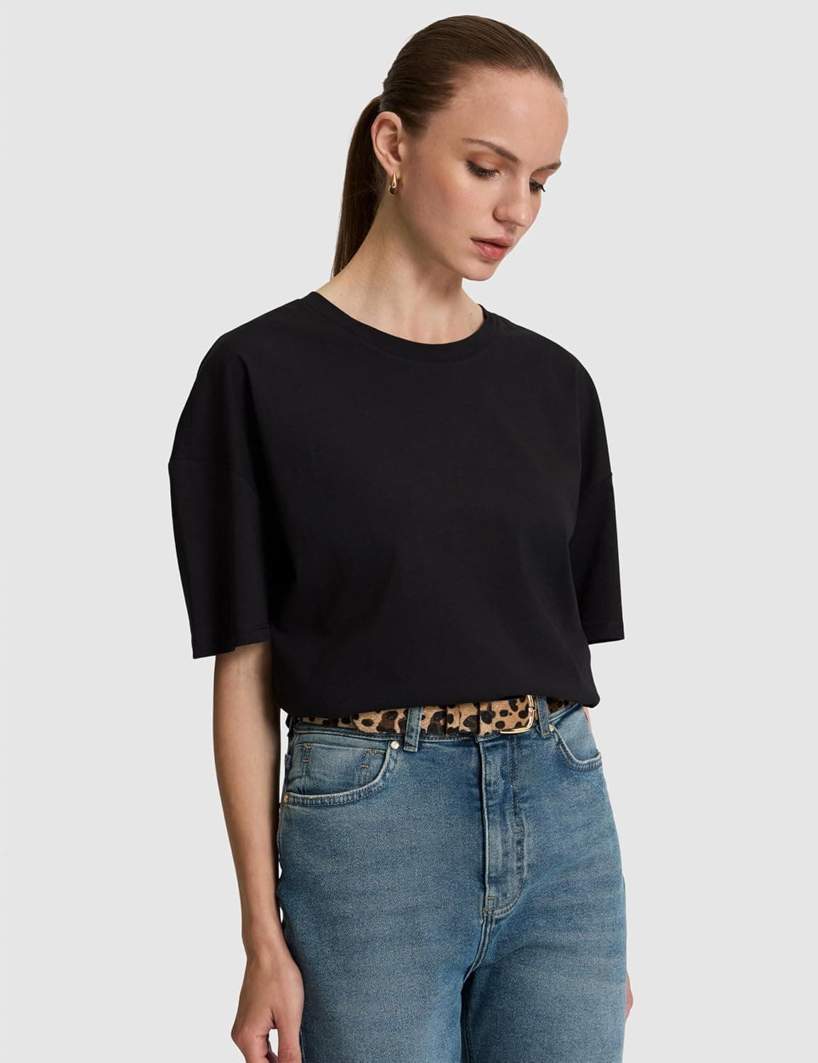 تیشرت زنانه مشکی Pierre Cardin مدل 50325455-VR046 تیشرت زنانه مشکی Pierre Cardin مدل 50325455-VR046