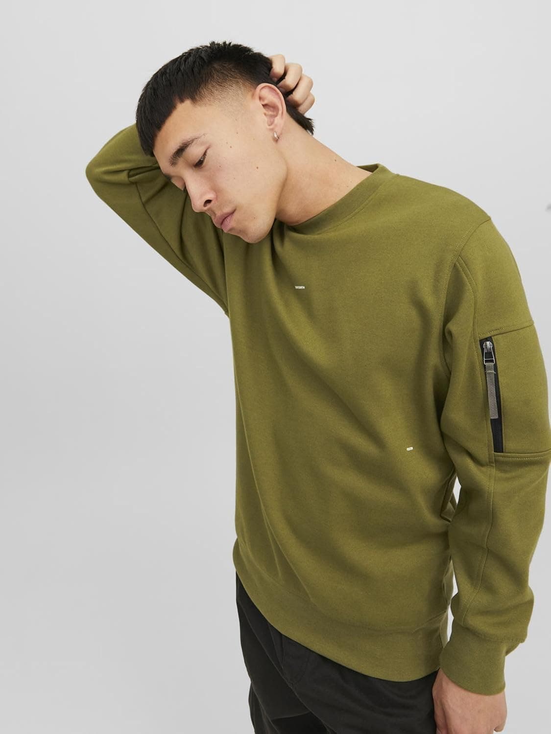 سوئیشرت مردانه JACK & JONES یقه گرد مدل 5003051968 سوئیشرت مردانه JACK & JONES یقه گرد مدل 5003051968