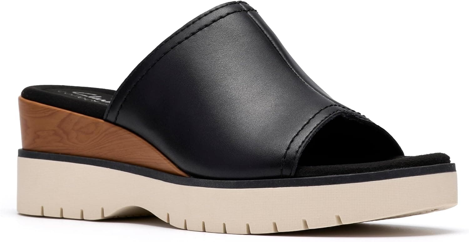 دمپایی زنانه Clarks مدل Diaz دمپایی زنانه Clarks مدل Diaz