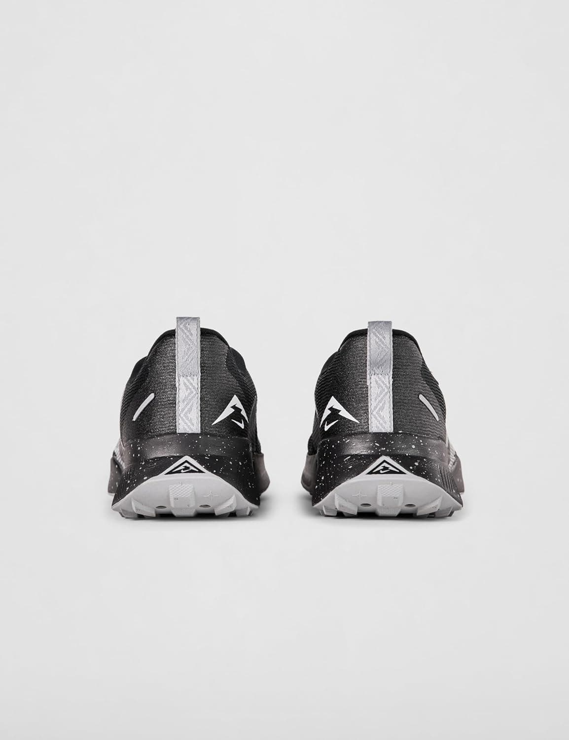کفش اسپرت مردانه Nike مدل Juniper Trail 3 کفش اسپرت مردانه Nike مدل Juniper Trail 3