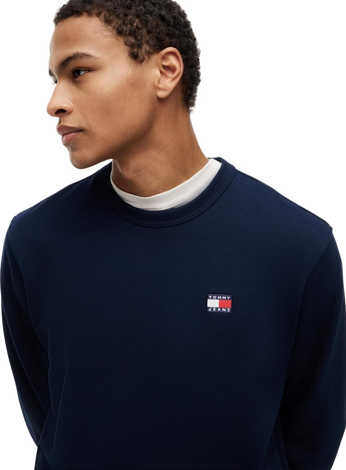 سویشرت مردانه Tommy Jeans یقه گرد فیت معمولی با آرم مدل DM0DM21921 سویشرت مردانه Tommy Jeans یقه گرد فیت معمولی با آرم مدل DM0DM21921