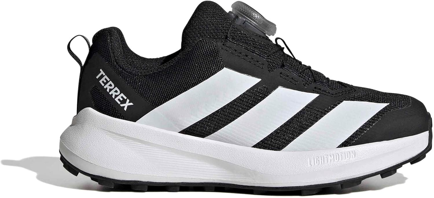 کفش دویدن نوجوانان مخصوص مسیرهای ناهموار adidas Terrex Agravic Boa مدل JR6632 مشکی کفش دویدن نوجوانان مخصوص مسیرهای ناهموار adidas Terrex Agravic Boa مدل JR6632 مشکی