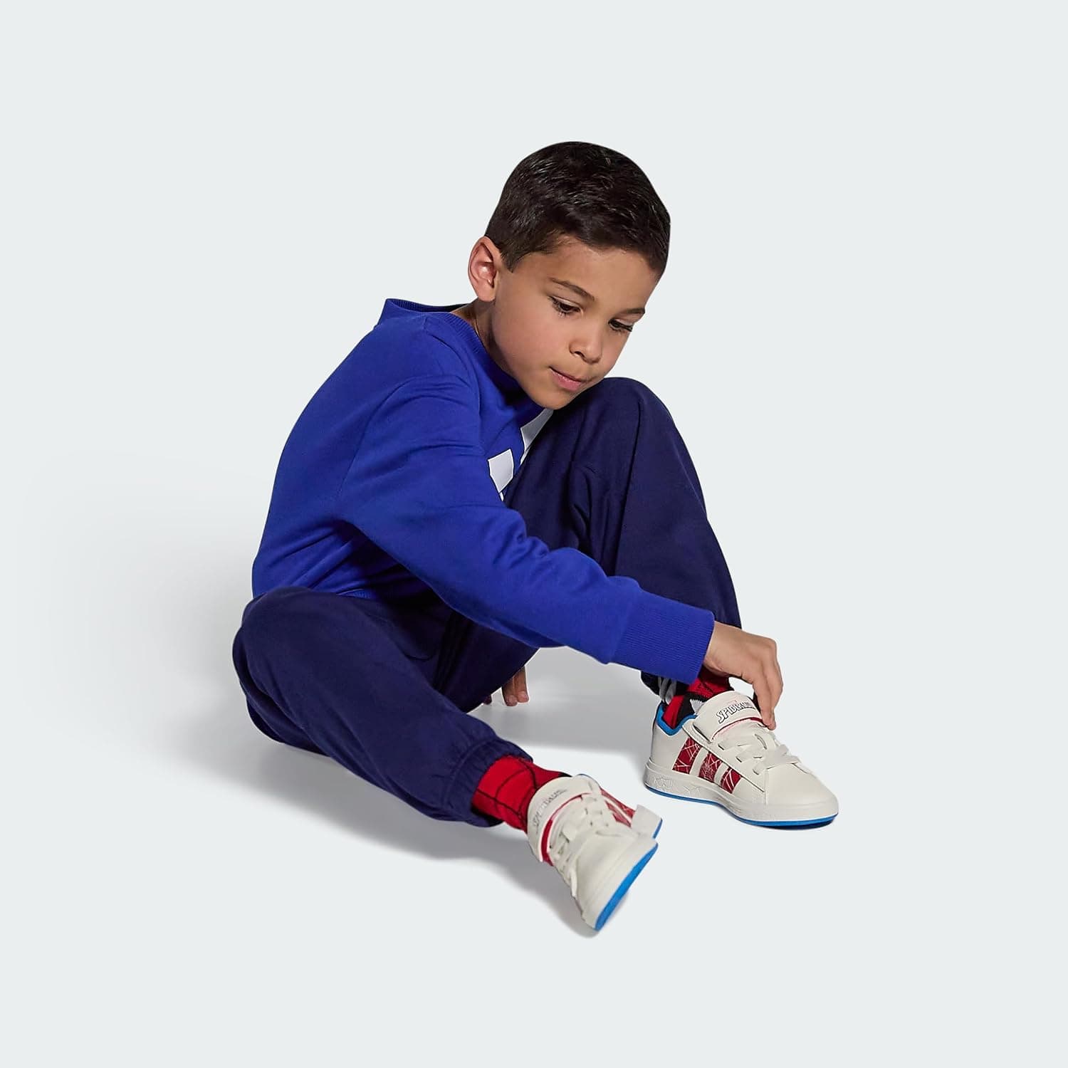 کتانی بچگانه adidas Grand Court Spider Man مدل 01-JS0778-4 کتانی بچگانه adidas Grand Court Spider Man مدل 01-JS0778-4