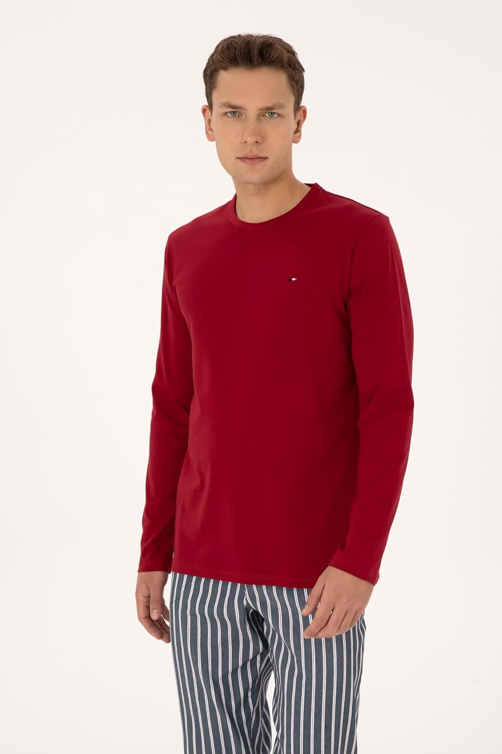 ست پیژامه مردانه U.S. POLO ASSN. زرشکی مدل 50318612-VR014 ست پیژامه مردانه U.S. POLO ASSN. زرشکی مدل 50318612-VR014