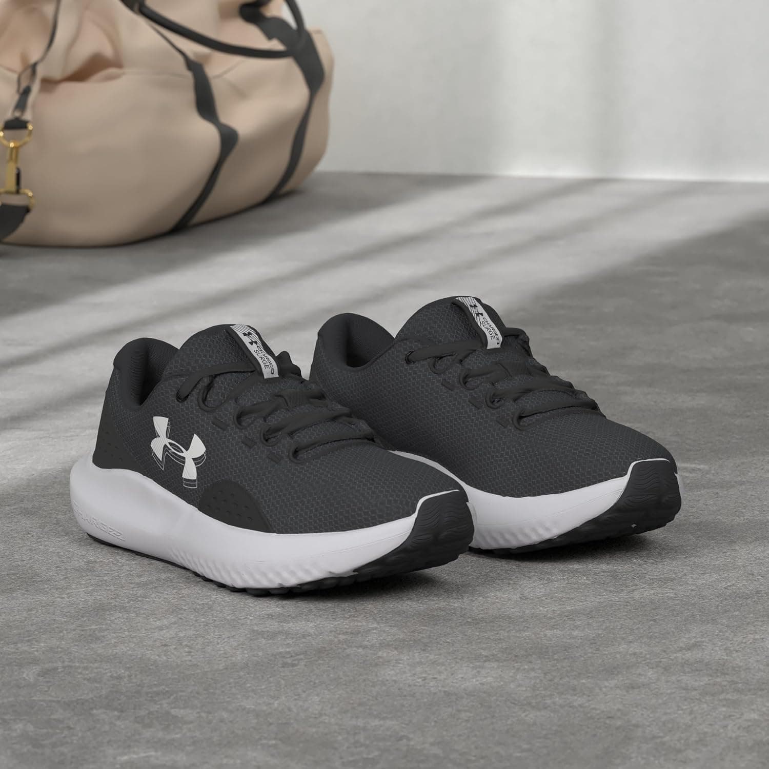 کفش ورزشی زنانه Under Armour مدل 3027007-001 کفش ورزشی زنانه Under Armour مدل 3027007-001