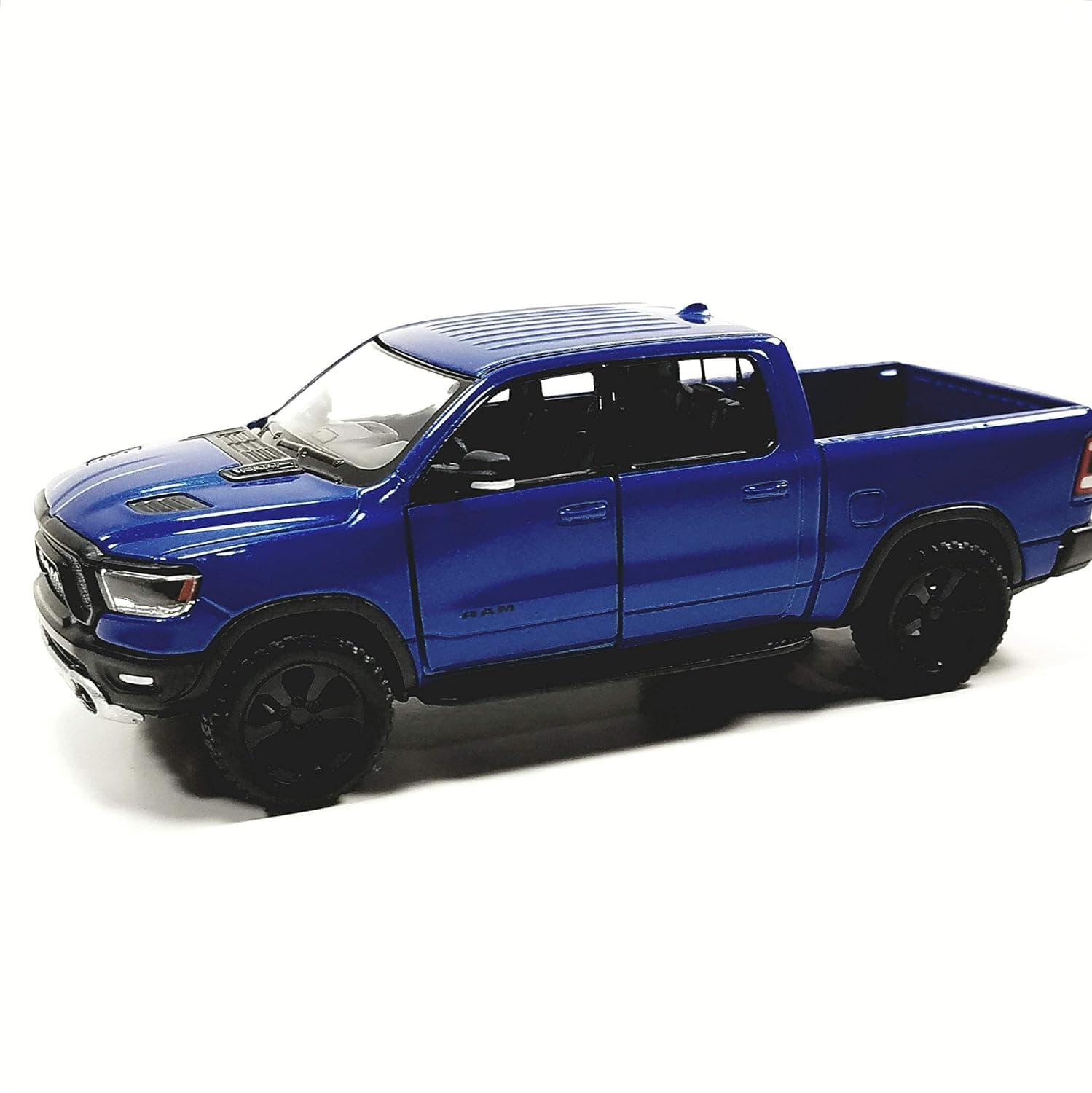 ماکت فلزی وانت Kinsmart مدل Dodge Ram 1500 مشکی 2019 مقیاس 1/46 ماکت فلزی وانت Kinsmart مدل Dodge Ram 1500 مشکی 2019 مقیاس 1/46