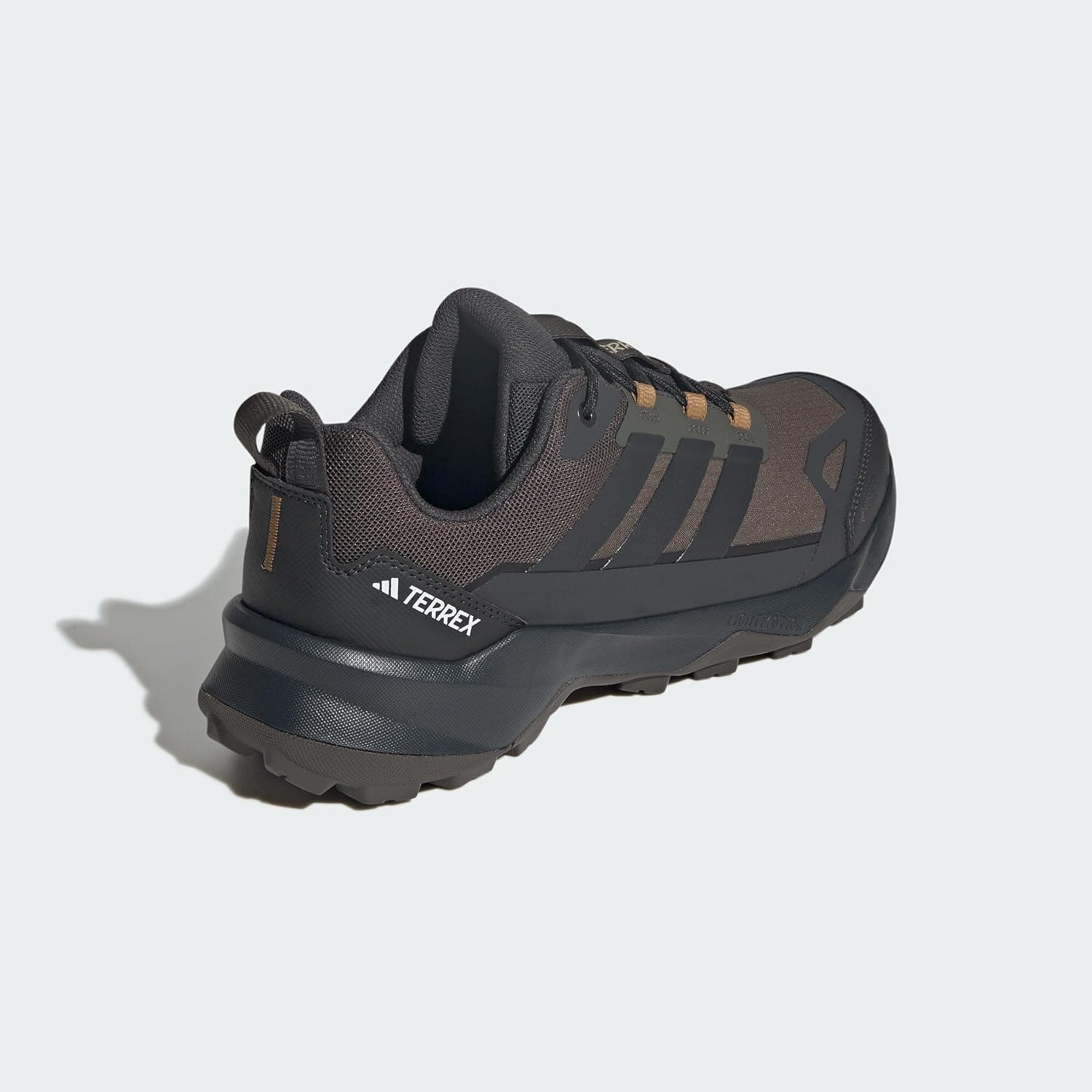 کفش پیادهروی مردانه adidas Gore-tex Terrex Skychaser Ax5 کفش پیادهروی مردانه adidas Gore-tex Terrex Skychaser Ax5