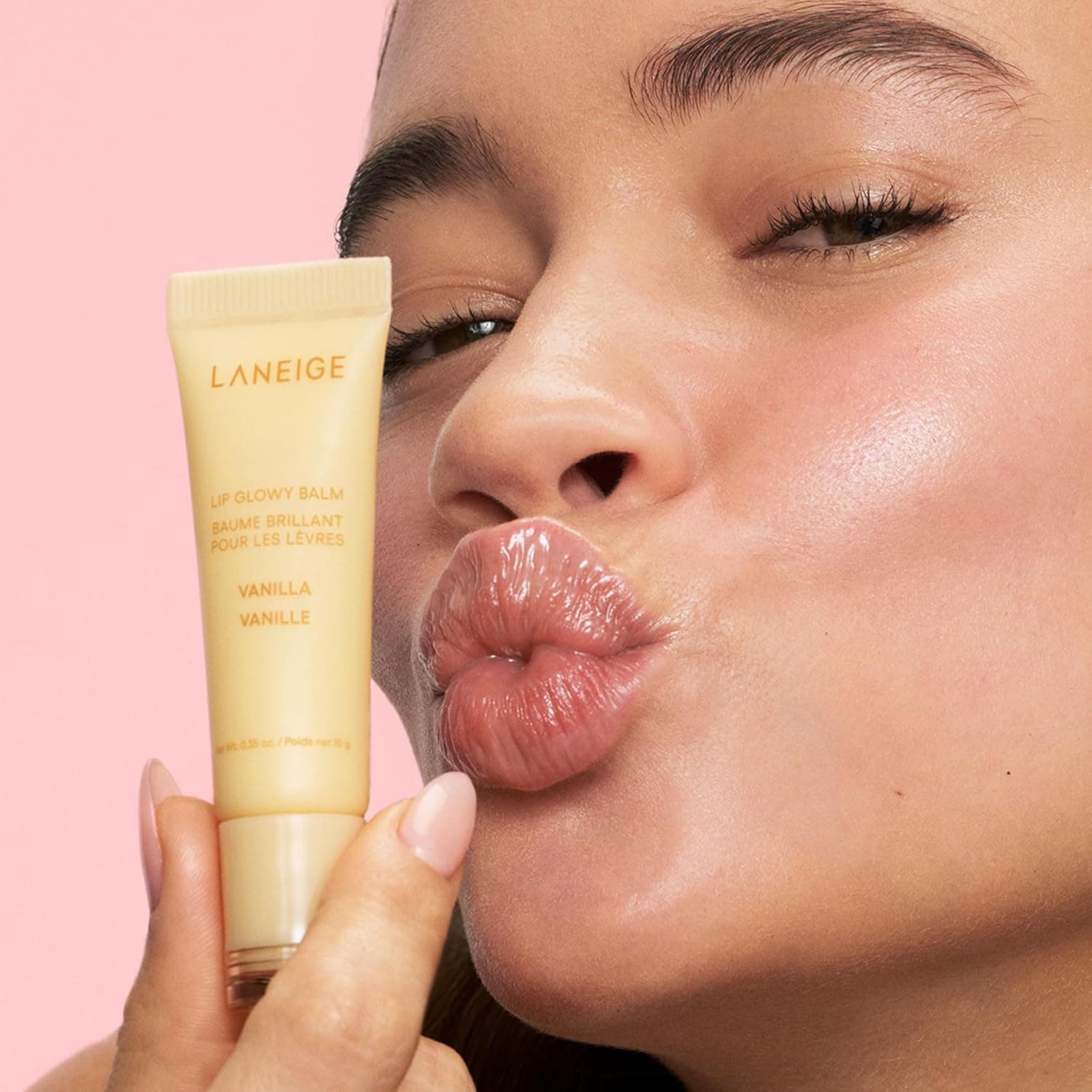 بالم لب LANEIGE Lip Glowy با طعم وانیل 10Gm بالم لب LANEIGE Lip Glowy با طعم وانیل 10Gm