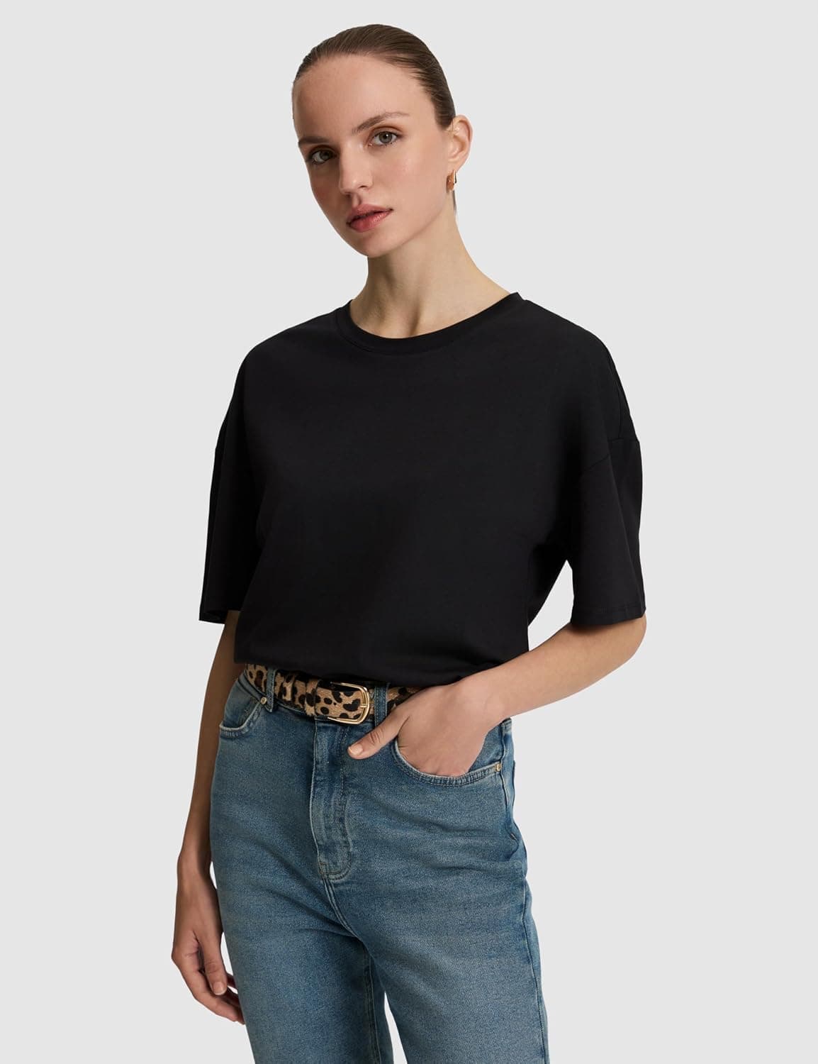 تیشرت زنانه مشکی Pierre Cardin مدل 50325455-VR046 تیشرت زنانه مشکی Pierre Cardin مدل 50325455-VR046