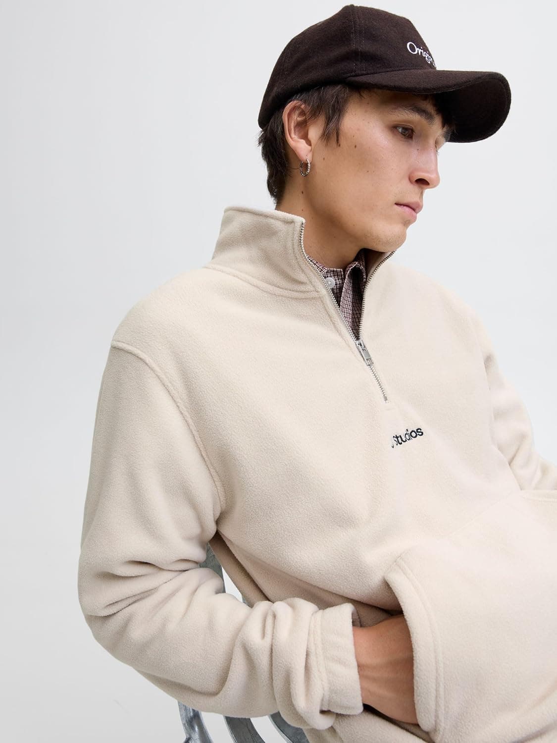 سوئیشرت مردانه JACK & JONES نیم زیپ مدل Soho 12279680 سوئیشرت مردانه JACK & JONES نیم زیپ مدل Soho 12279680