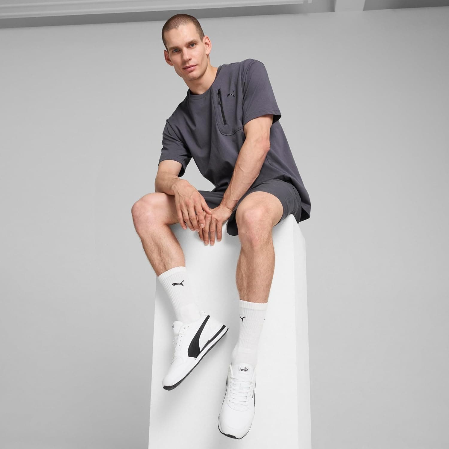 کفش ورزشی یونیسکس بزرگسال PUMA مدل ST Runner v4 کفش ورزشی یونیسکس بزرگسال PUMA مدل ST Runner v4