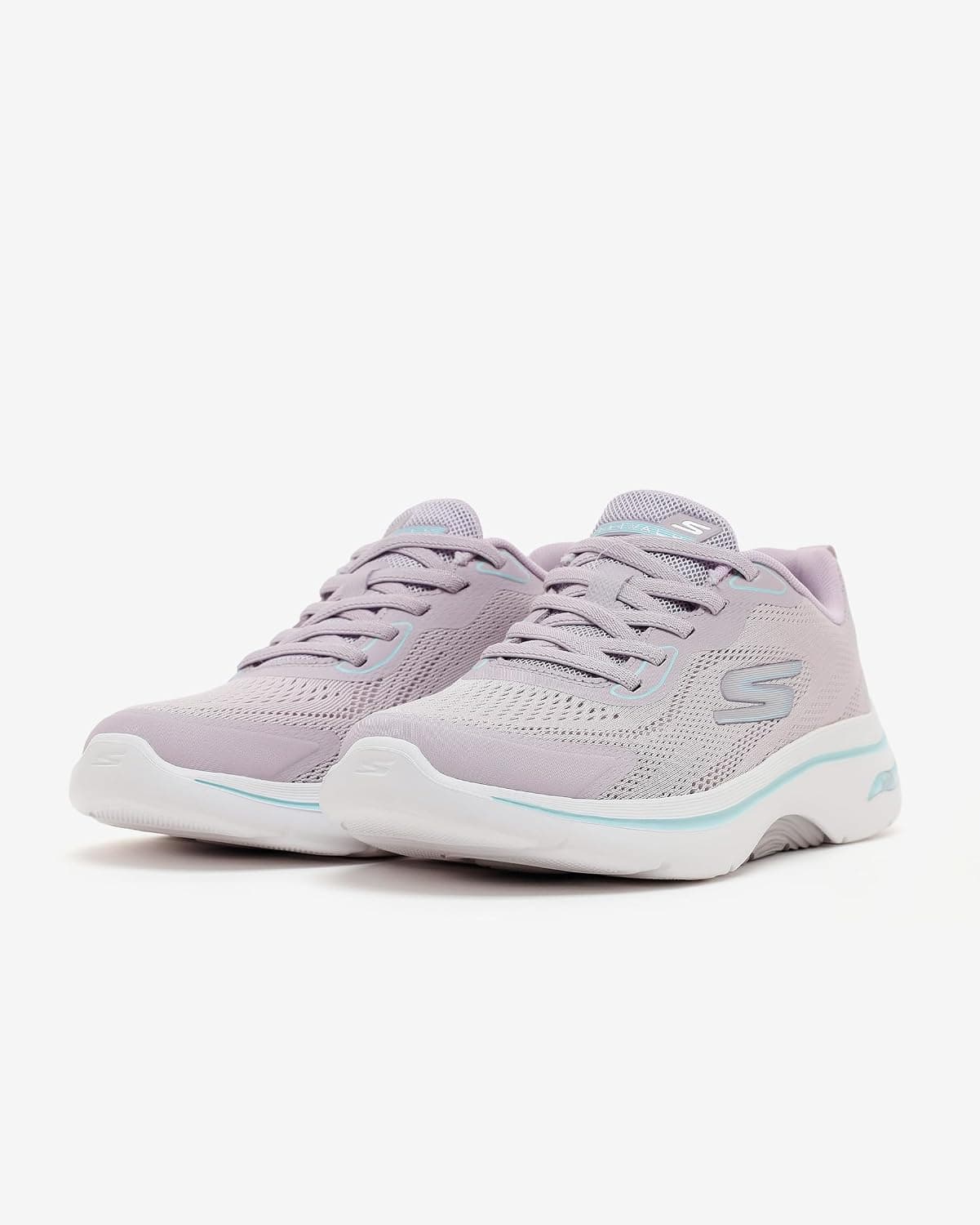 کفش ورزشی زنانه Skechers Go Walk Arch Fit 2.0 مدل Cassy کفش ورزشی زنانه Skechers Go Walk Arch Fit 2.0 مدل Cassy