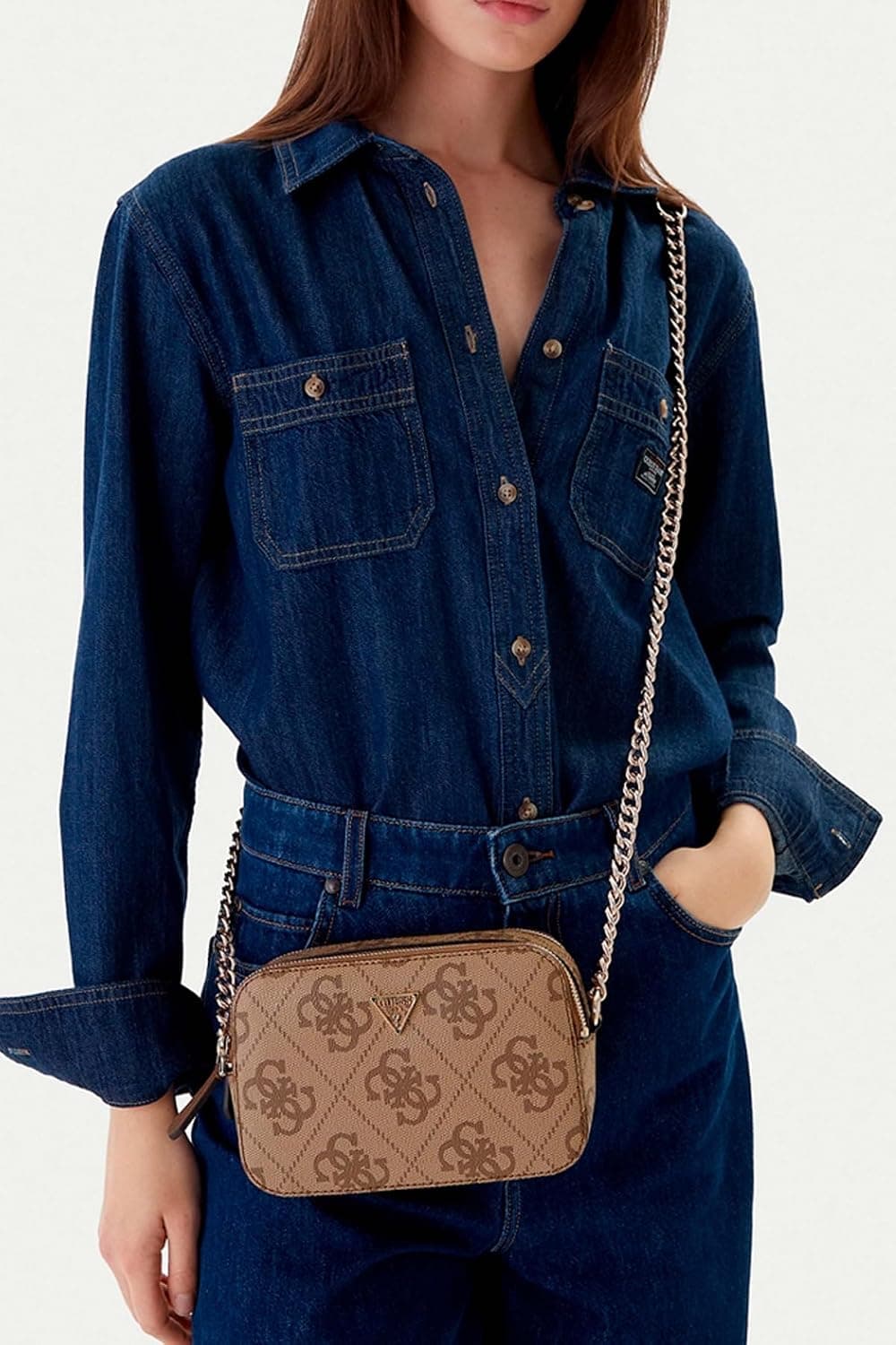 کیف دوشی زنانه GUESS مدل Noelle Camera کیف دوشی زنانه GUESS مدل Noelle Camera