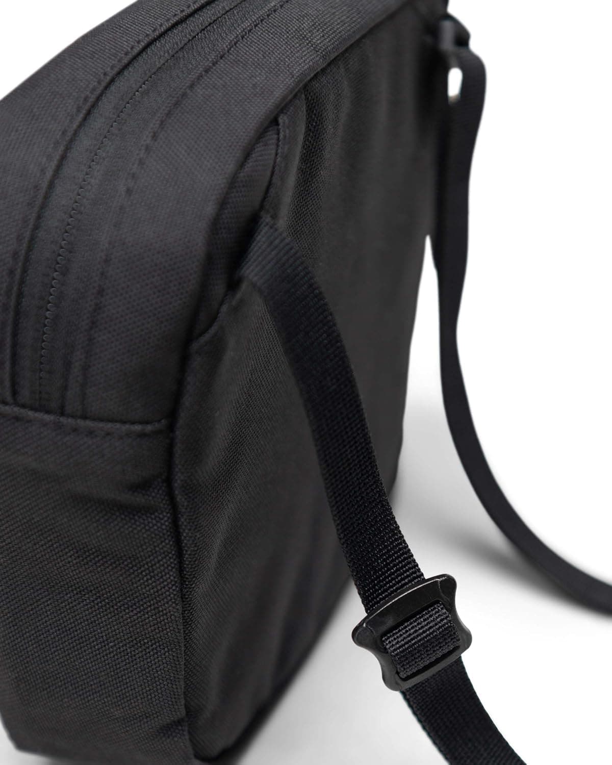 کیف دوشی Herschel مدل Klasik کیف دوشی Herschel مدل Klasik