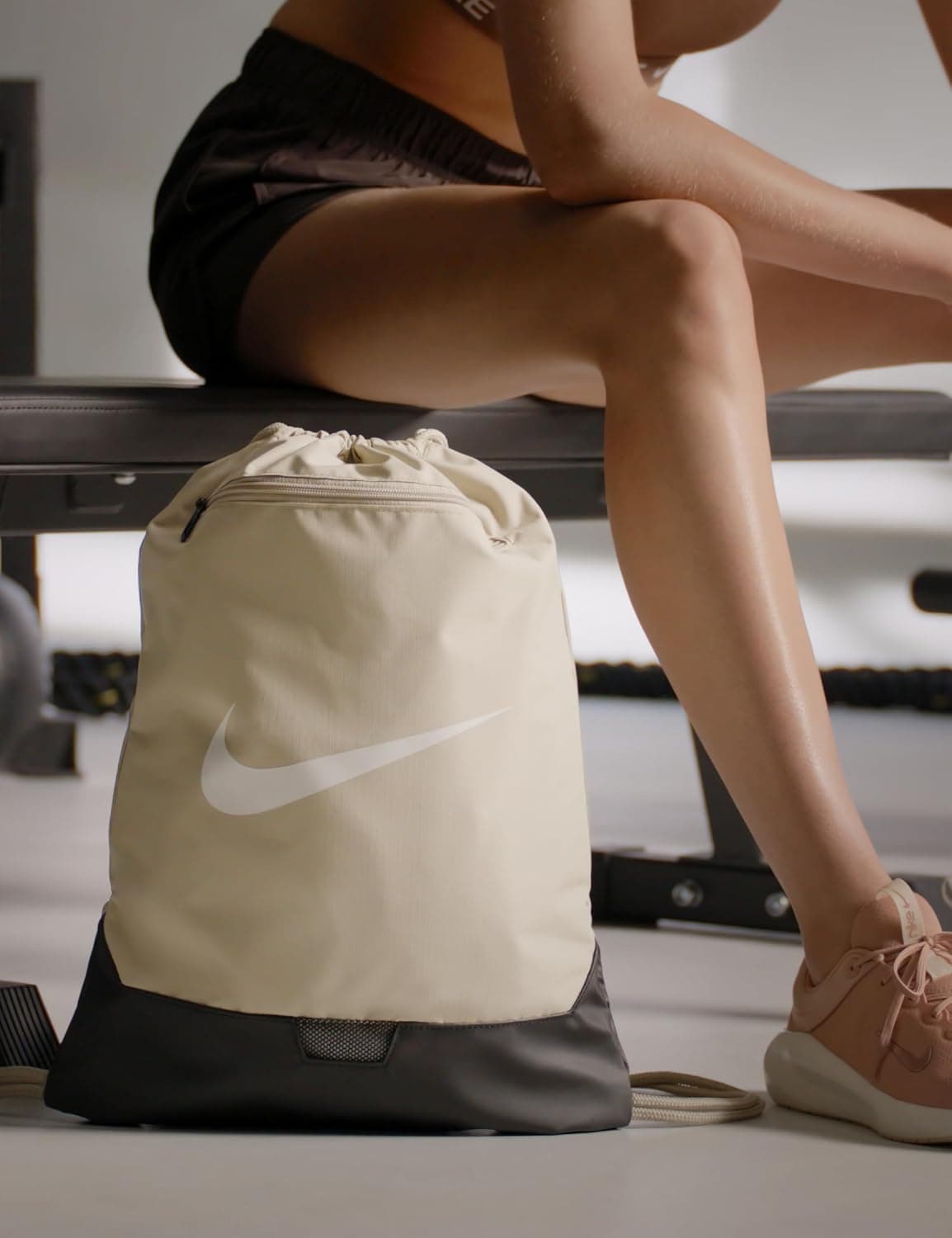 کیسه ورزشی بندکششی یونیسکس Nike Brasilia 9.5 با گنجایش 18L کیسه ورزشی بندکششی یونیسکس Nike Brasilia 9.5 با گنجایش 18L