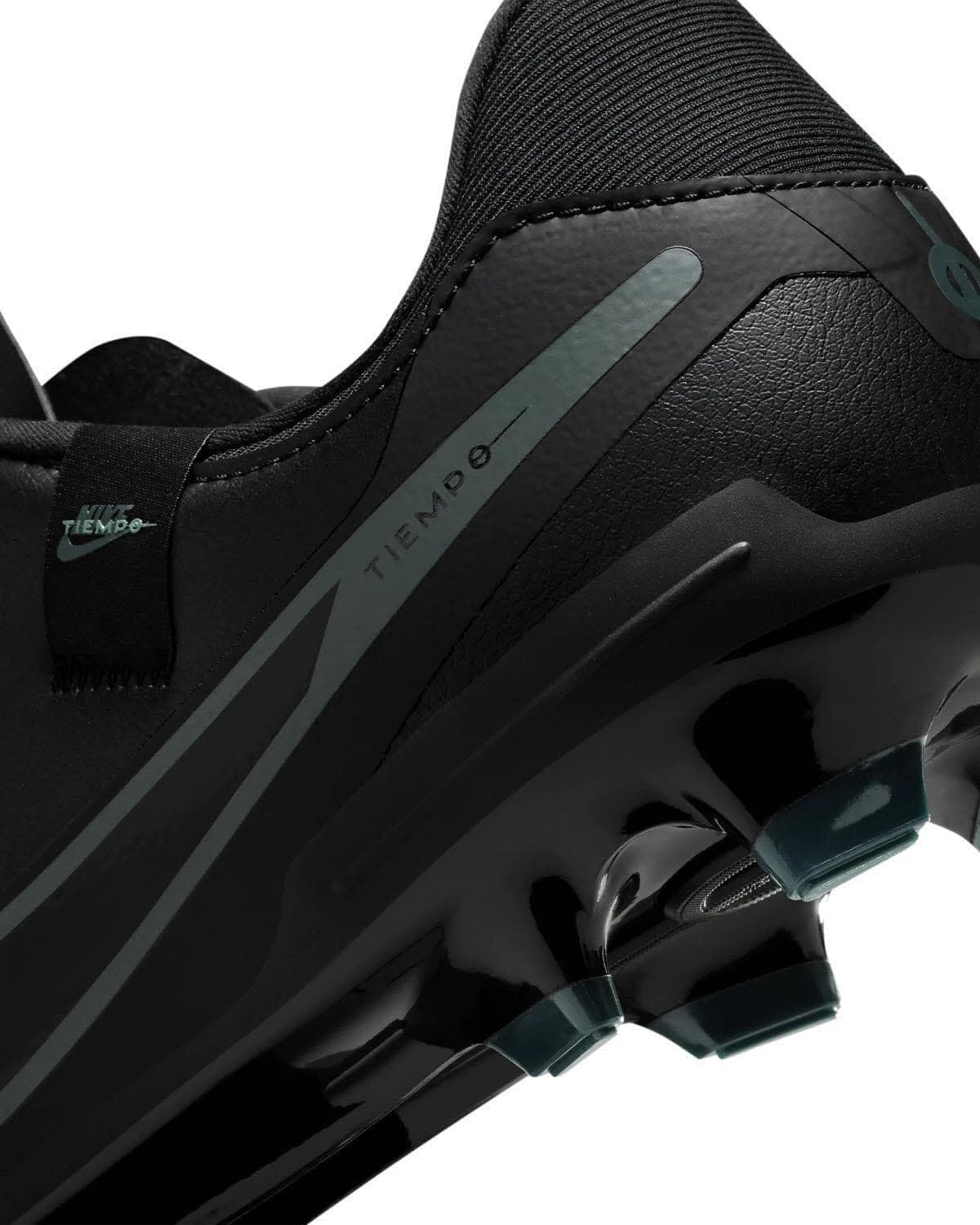 کفش ورزشی یونیسکس Nike Legend 10 Academy FG/MG کفش ورزشی یونیسکس Nike Legend 10 Academy FG/MG