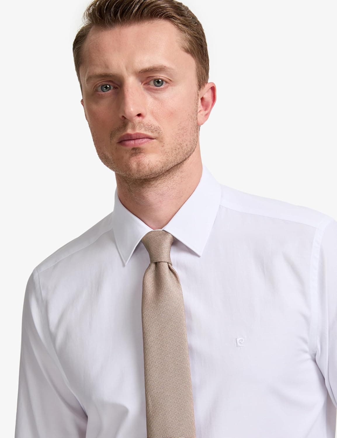 پیراهن مردانه Pierre Cardin سفید Basic مدل 50325337-VR013 پیراهن مردانه Pierre Cardin سفید Basic مدل 50325337-VR013