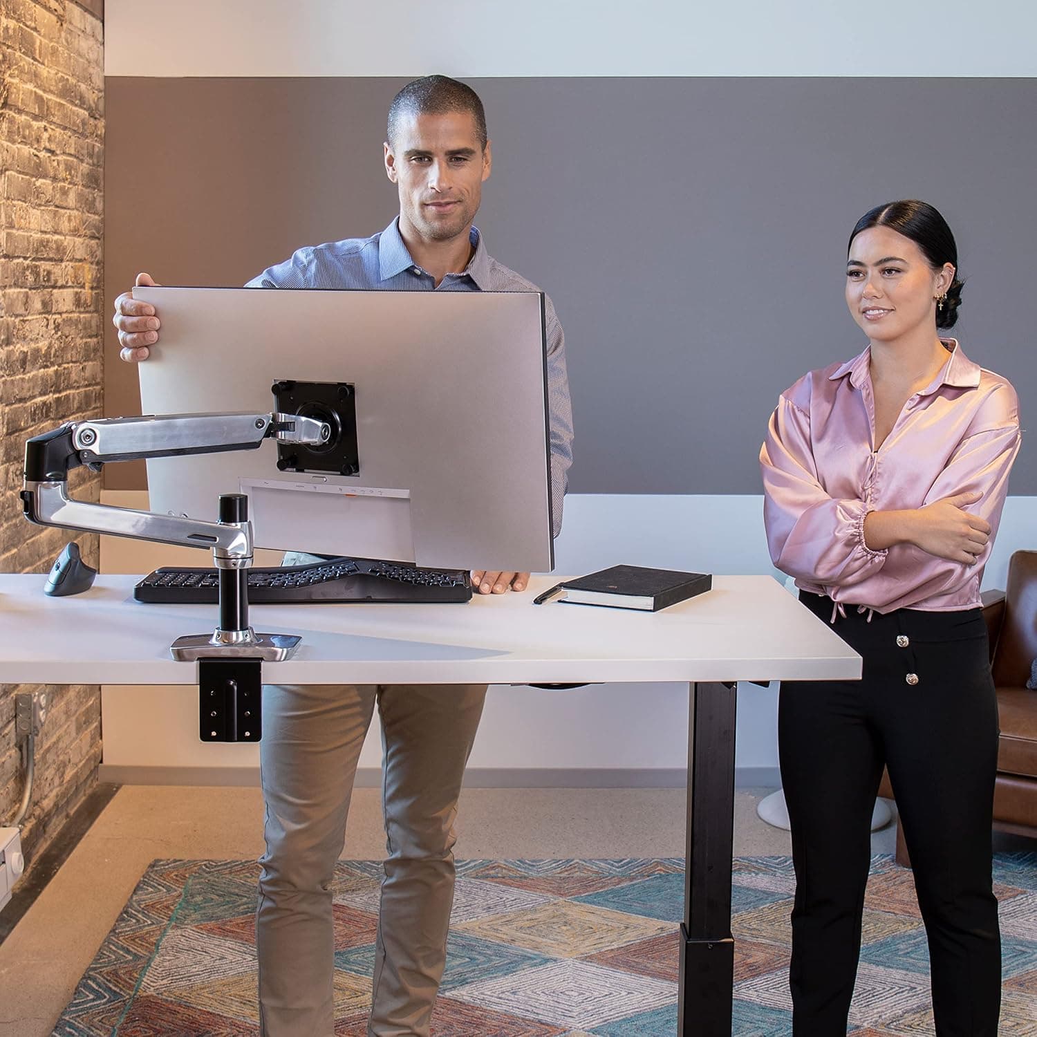 پایه مانیتور Ergotron مدل LX پایه مانیتور Ergotron مدل LX