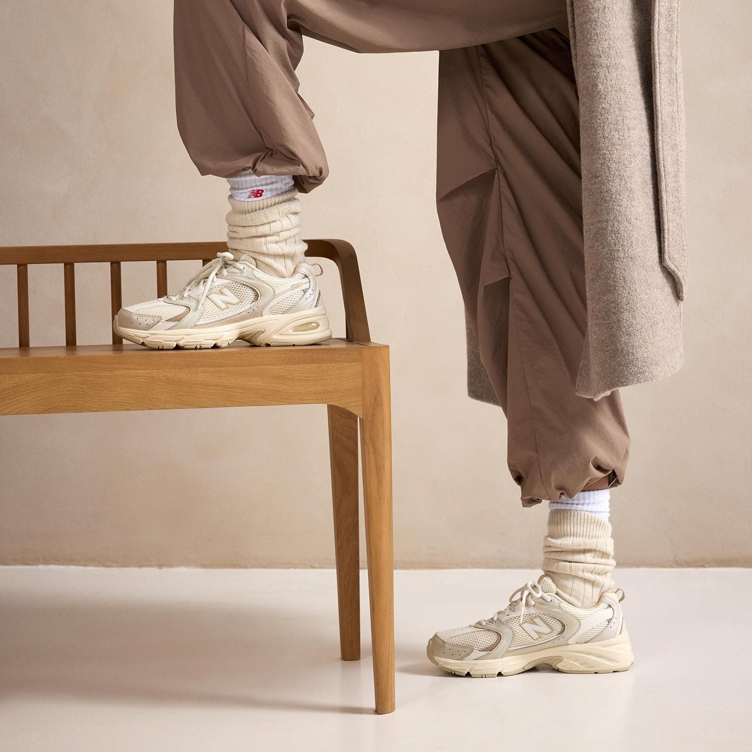 کفش اسپرت زنانه و مردانه New Balance مدل 530 کفش اسپرت زنانه و مردانه New Balance مدل 530