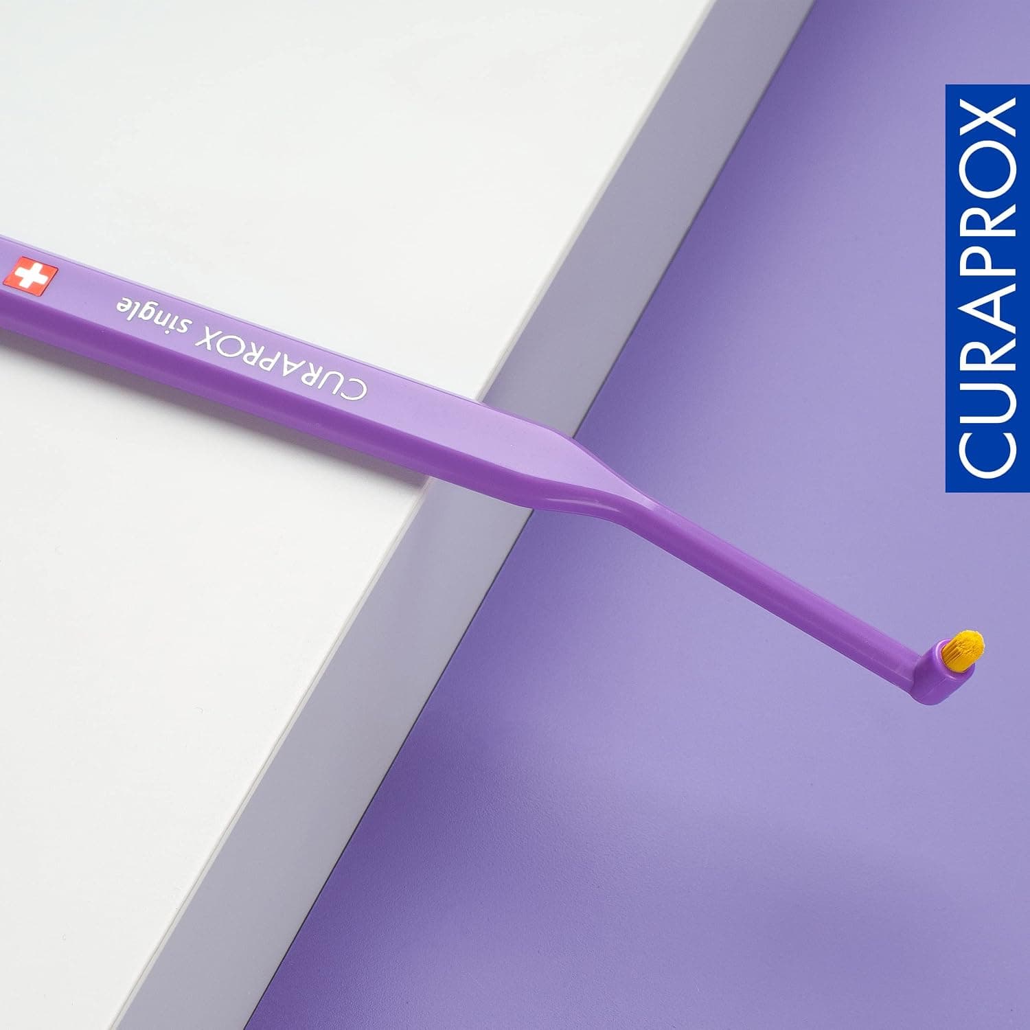 مسواک تکدسته Curaprox با برس نرم CUREN® مدل CS 1006 مسواک تکدسته Curaprox با برس نرم CUREN® مدل CS 1006