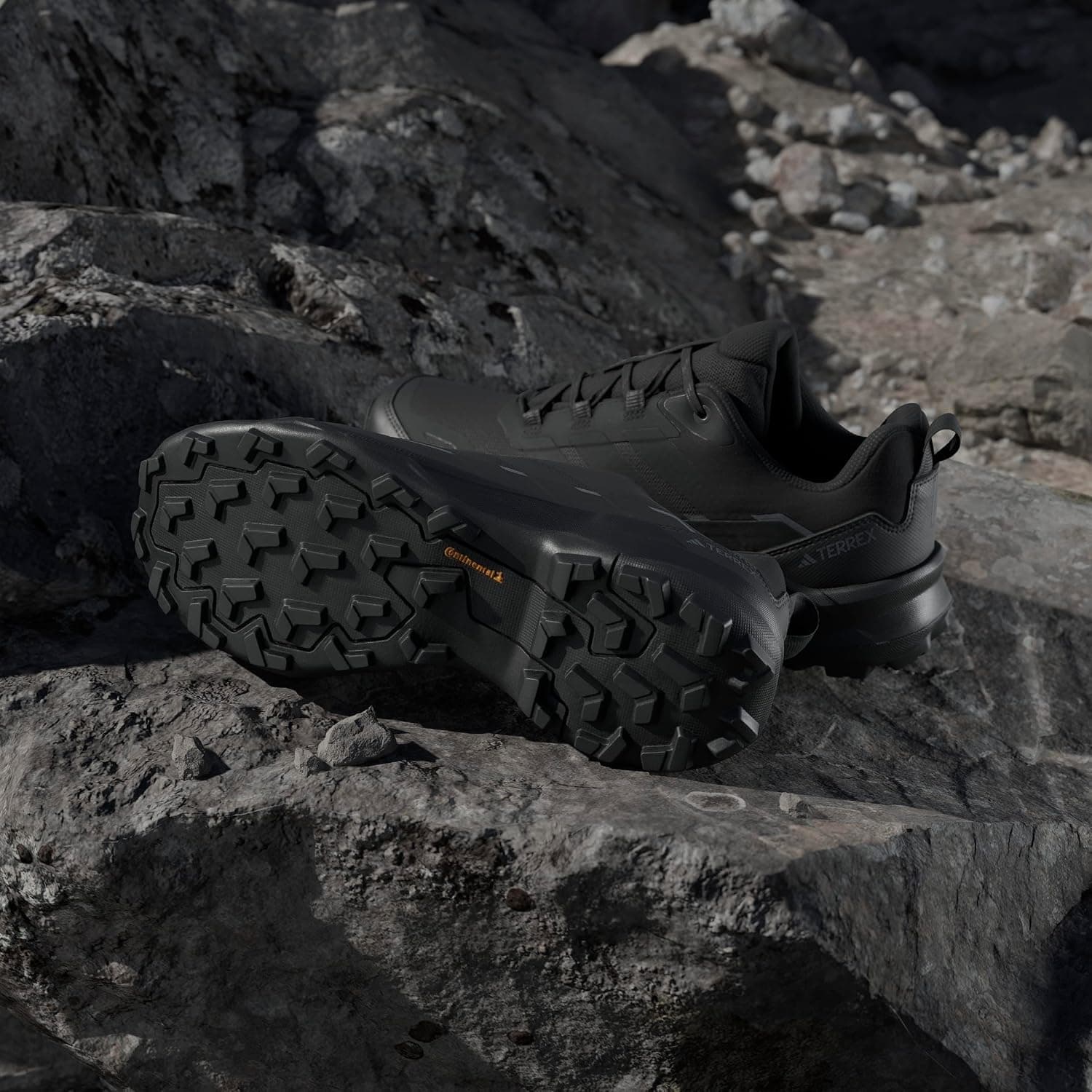 کفش کوهنوردی adidas مدل Terrex Skychaser Ax5 کفش کوهنوردی adidas مدل Terrex Skychaser Ax5