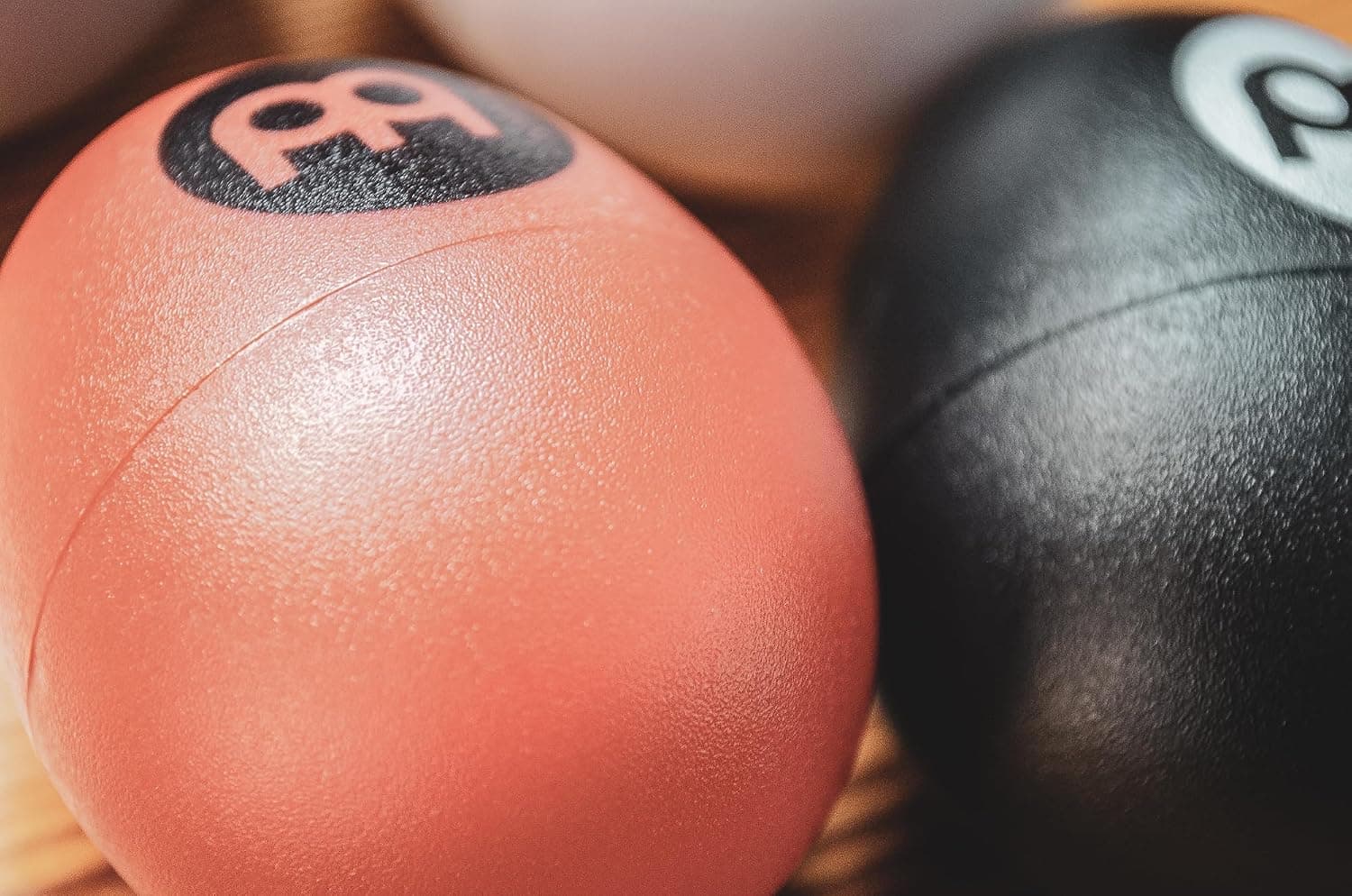 ست تخممرغی شیکر Meinl Percussion با ۴ صدای متفاوت، پلاستیکی چندرنگ مدل ES-SET ست تخممرغی شیکر Meinl Percussion با ۴ صدای متفاوت، پلاستیکی چندرنگ مدل ES-SET