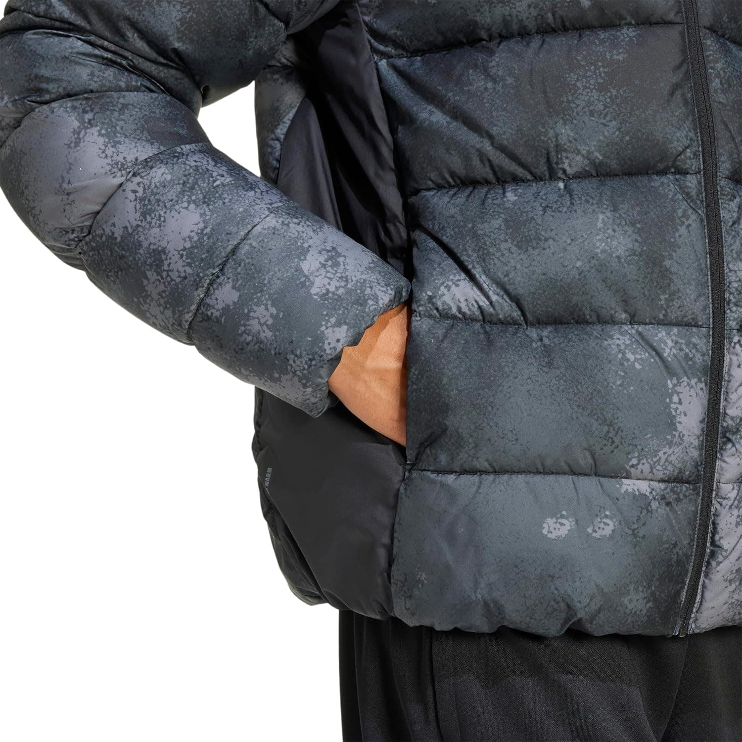 ژاکت مردانه adidas پافر کلاهدار Essentials CLIMAWARM با پر مصنوعی ژاکت مردانه adidas پافر کلاهدار Essentials CLIMAWARM با پر مصنوعی
