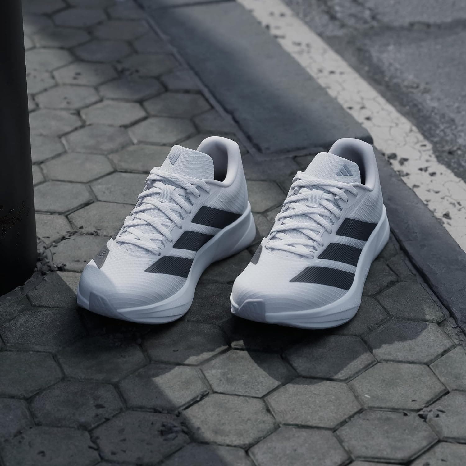 کفش دویدن زنانه adidas مدل Duramo RC2 کفش دویدن زنانه adidas مدل Duramo RC2