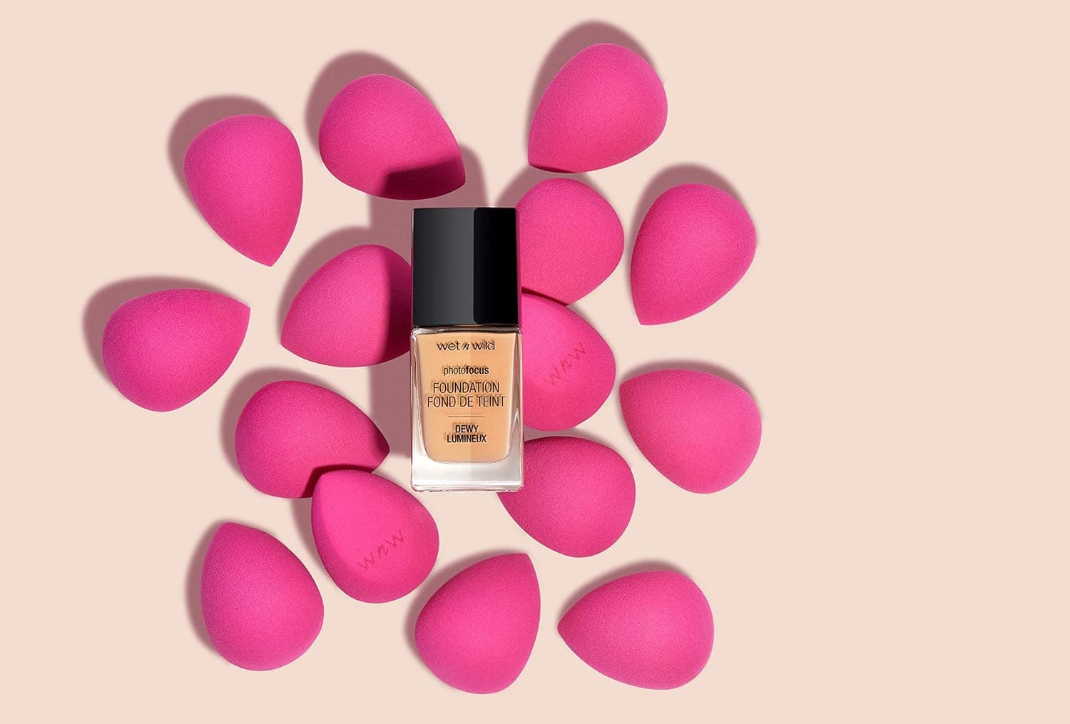 کرمپودر Wet n Wild Photo Focus با جلوه شبنمگون رنگ Soft Ivory کرمپودر Wet n Wild Photo Focus با جلوه شبنمگون رنگ Soft Ivory