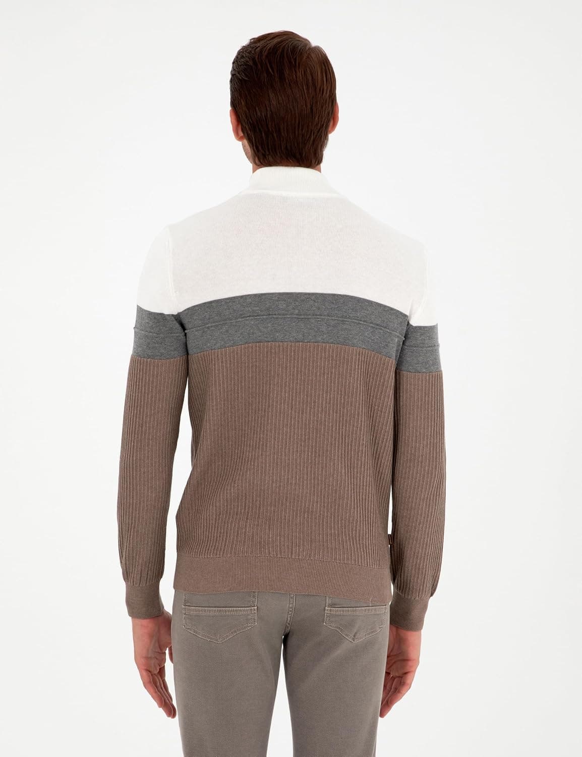 پلیور مردانه Pierre Cardin قاقمی ملانژ مدل 50300526-VR174 پلیور مردانه Pierre Cardin قاقمی ملانژ مدل 50300526-VR174