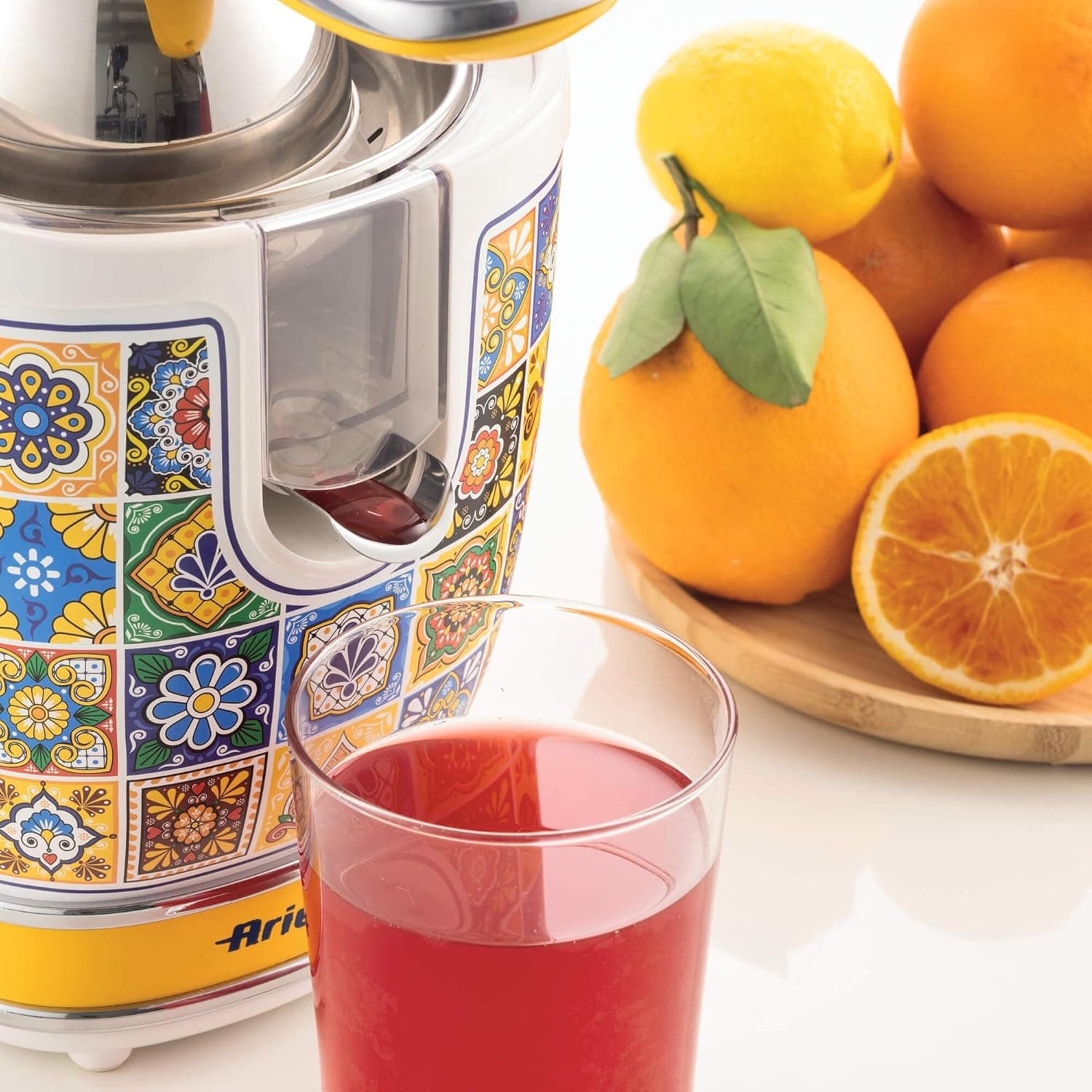 آبمرکبگیر برقی Ariete مدل 413 Positano با اهرم و دو مخروط آبمرکبگیر برقی Ariete مدل 413 Positano با اهرم و دو مخروط