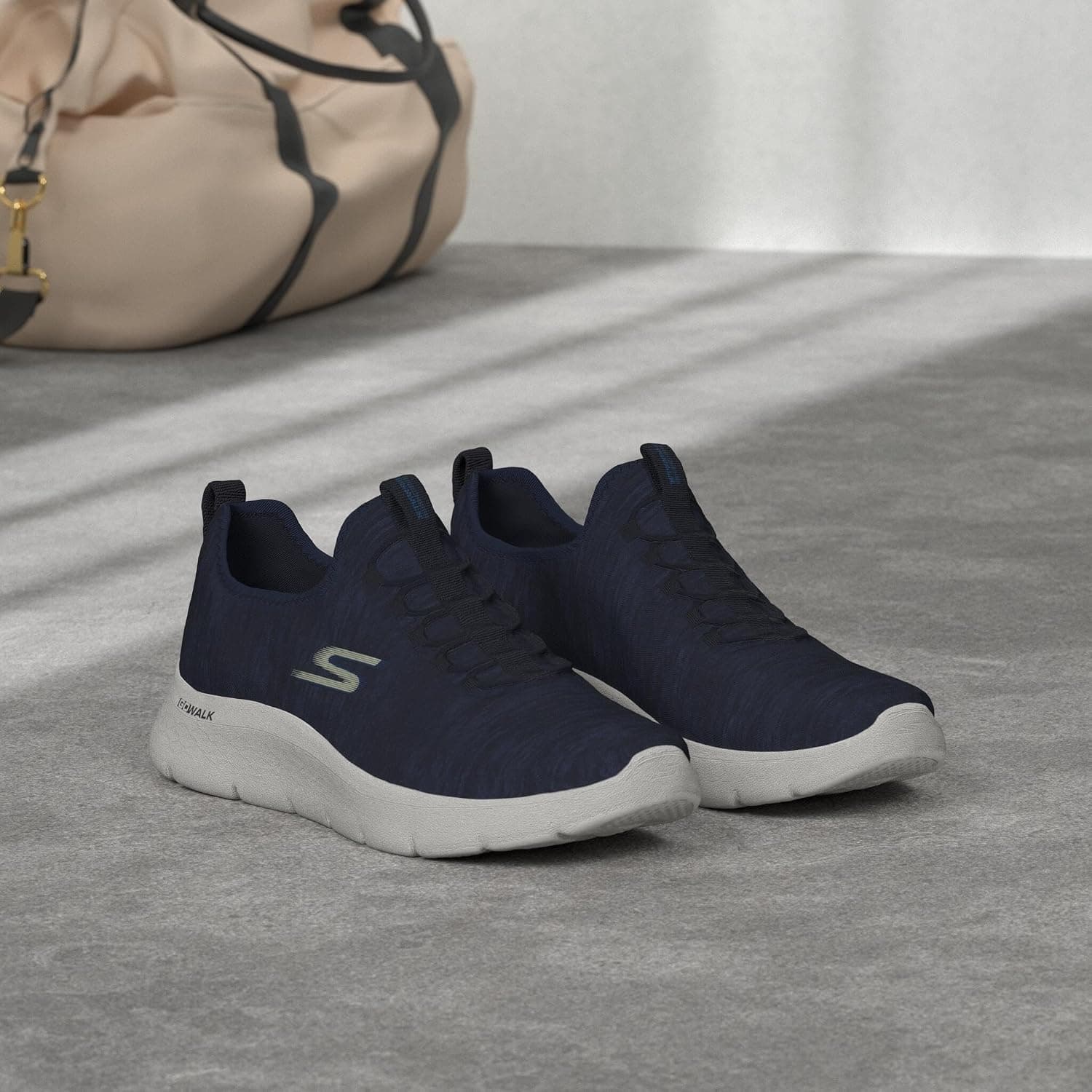 کفش مردانه Skechers مدل Gowalk Flex بدون بند ورزشی پیادهروی کفش مردانه Skechers مدل Gowalk Flex بدون بند ورزشی پیادهروی
