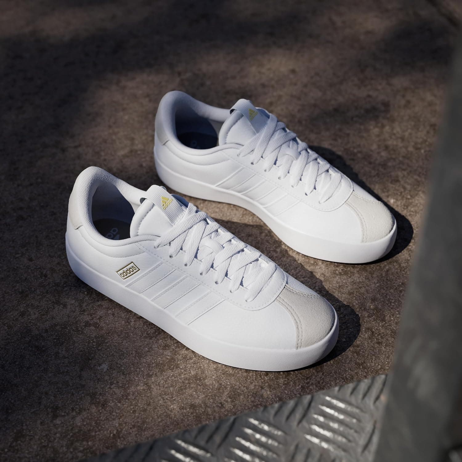 کفش زنانه adidas مدل VL COURT 3.0 کفش زنانه adidas مدل VL COURT 3.0