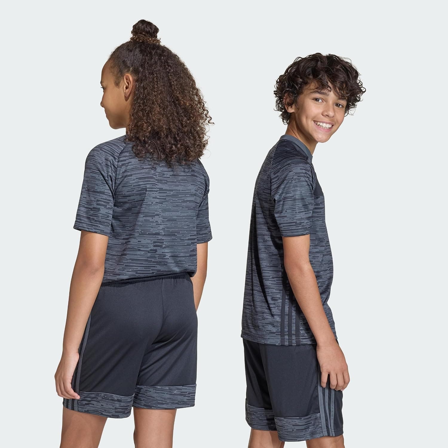 ژرسی ورزشی کودکانه adidas مدل TIRO25 ESSENTIALS ژرسی ورزشی کودکانه adidas مدل TIRO25 ESSENTIALS