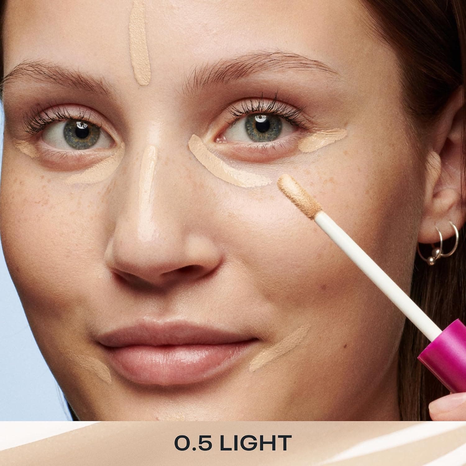 کانسیلر اصلاحکننده رنگ صورت Lumene با پوشش متوسط قابل ساخت Shade 0.5 Light مدل 8.5 ml کانسیلر اصلاحکننده رنگ صورت Lumene با پوشش متوسط قابل ساخت Shade 0.5 Light مدل 8.5 ml