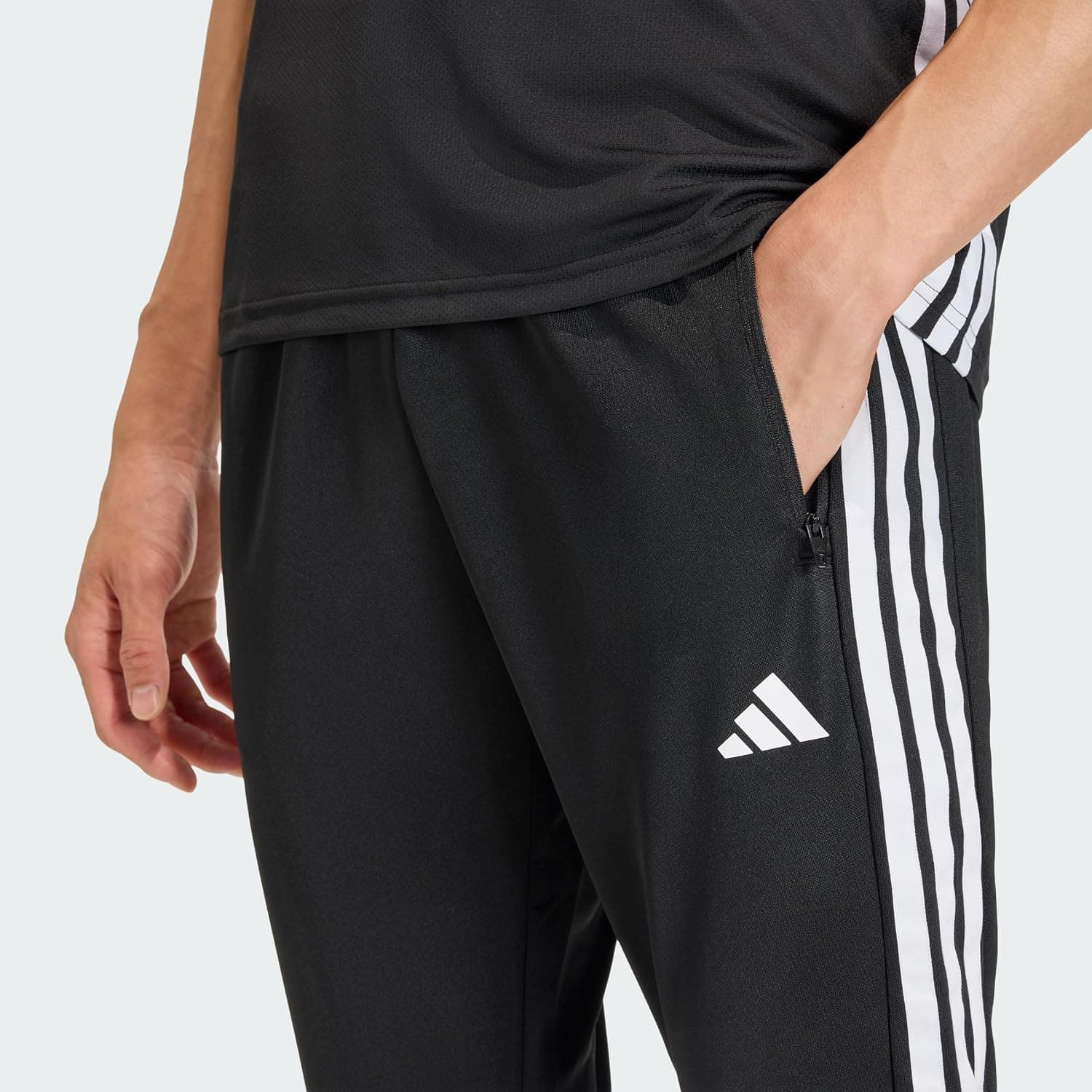 شلوار گرمکن مردانه adidas بافتنی 3 Stripes مدل Workout Essentials All-Set شلوار گرمکن مردانه adidas بافتنی 3 Stripes مدل Workout Essentials All-Set