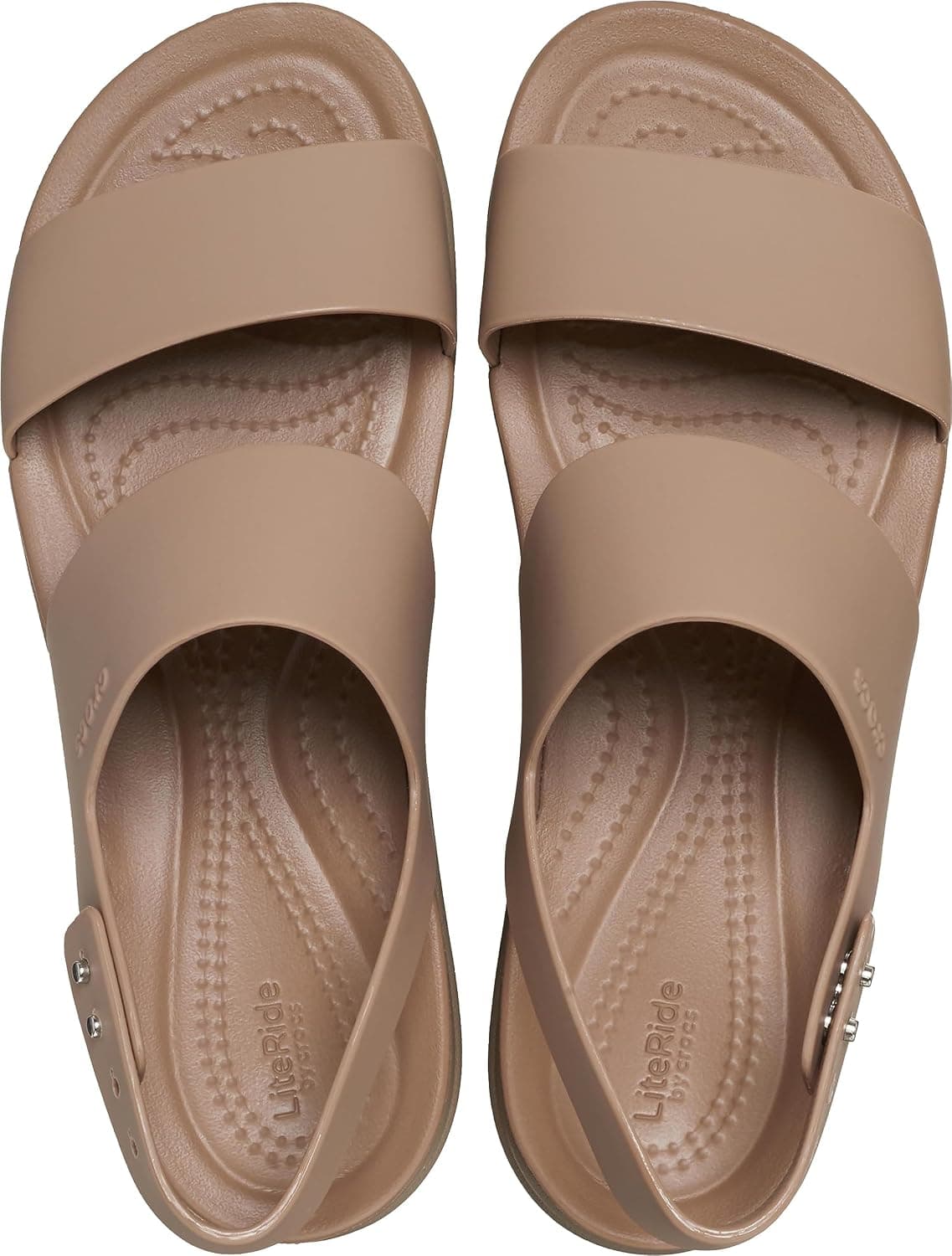 صندل زنانه Crocs پاشنه گوهای کم ارتفاع مدل Brooklyn صندل زنانه Crocs پاشنه گوهای کم ارتفاع مدل Brooklyn