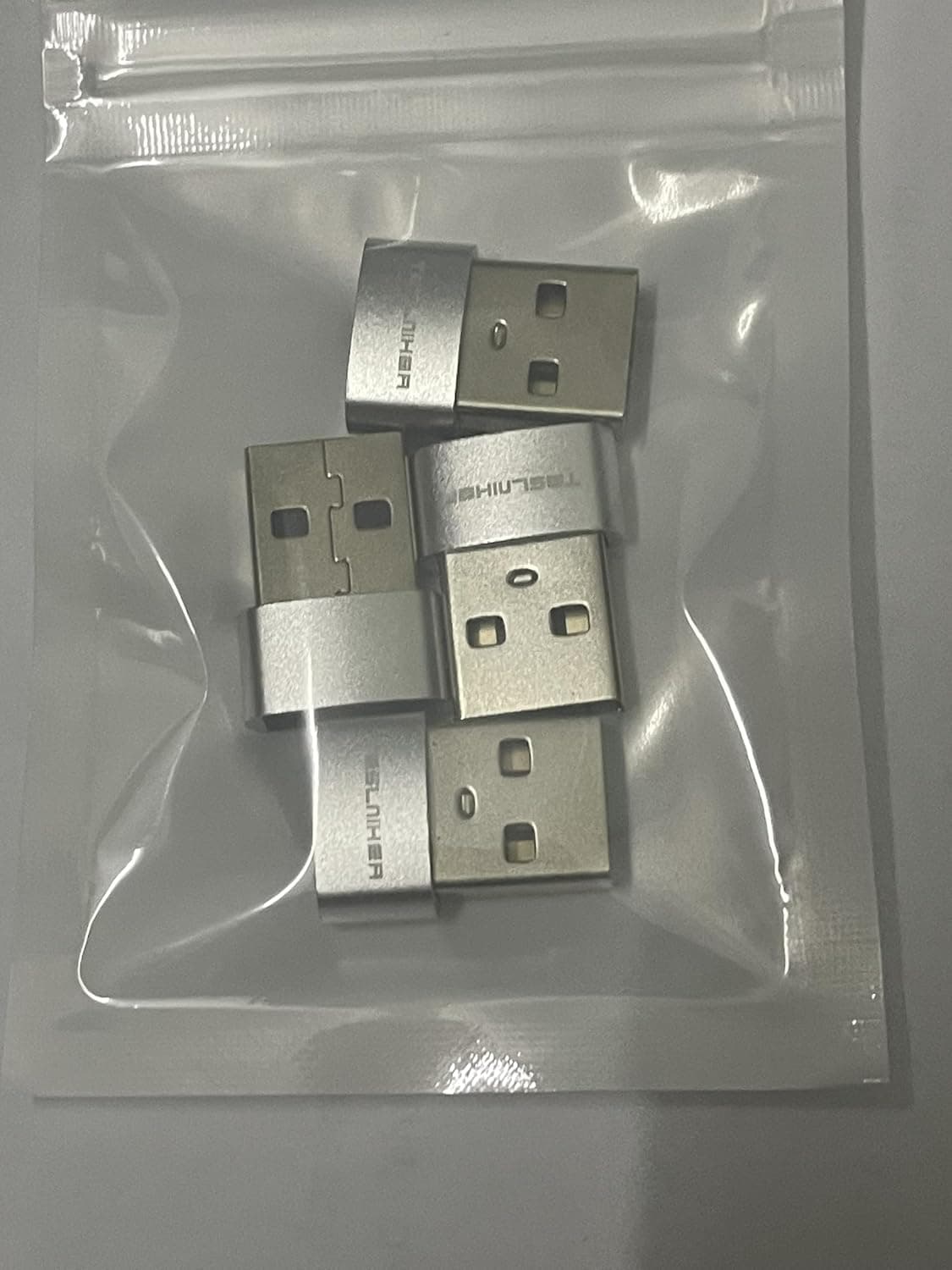 آداپتور Teslniher تبدیل Type C ماده به USB نر بسته 4 تایی آداپتور Teslniher تبدیل Type C ماده به USB نر بسته 4 تایی