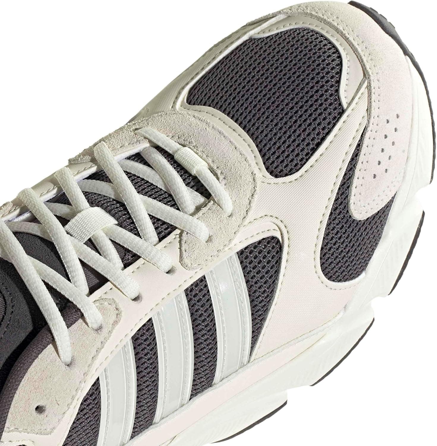 کفش ورزشی مردانه adidas کمساق غیرفوتبالی مدل CRAZYCHAOS 2000 کفش ورزشی مردانه adidas کمساق غیرفوتبالی مدل CRAZYCHAOS 2000