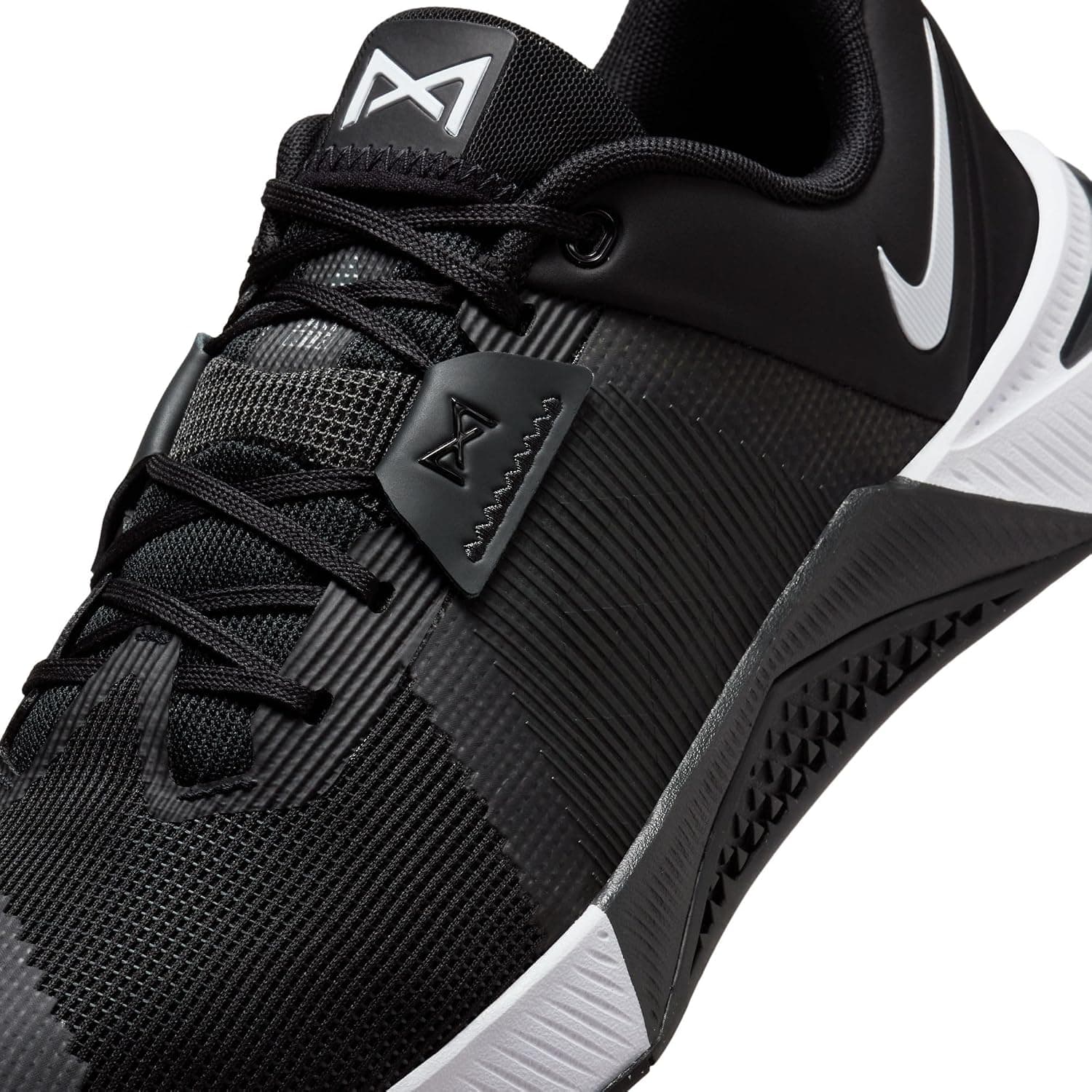 کفش ورزشی مردانه Nike مدل Metcon 10 کفش ورزشی مردانه Nike مدل Metcon 10