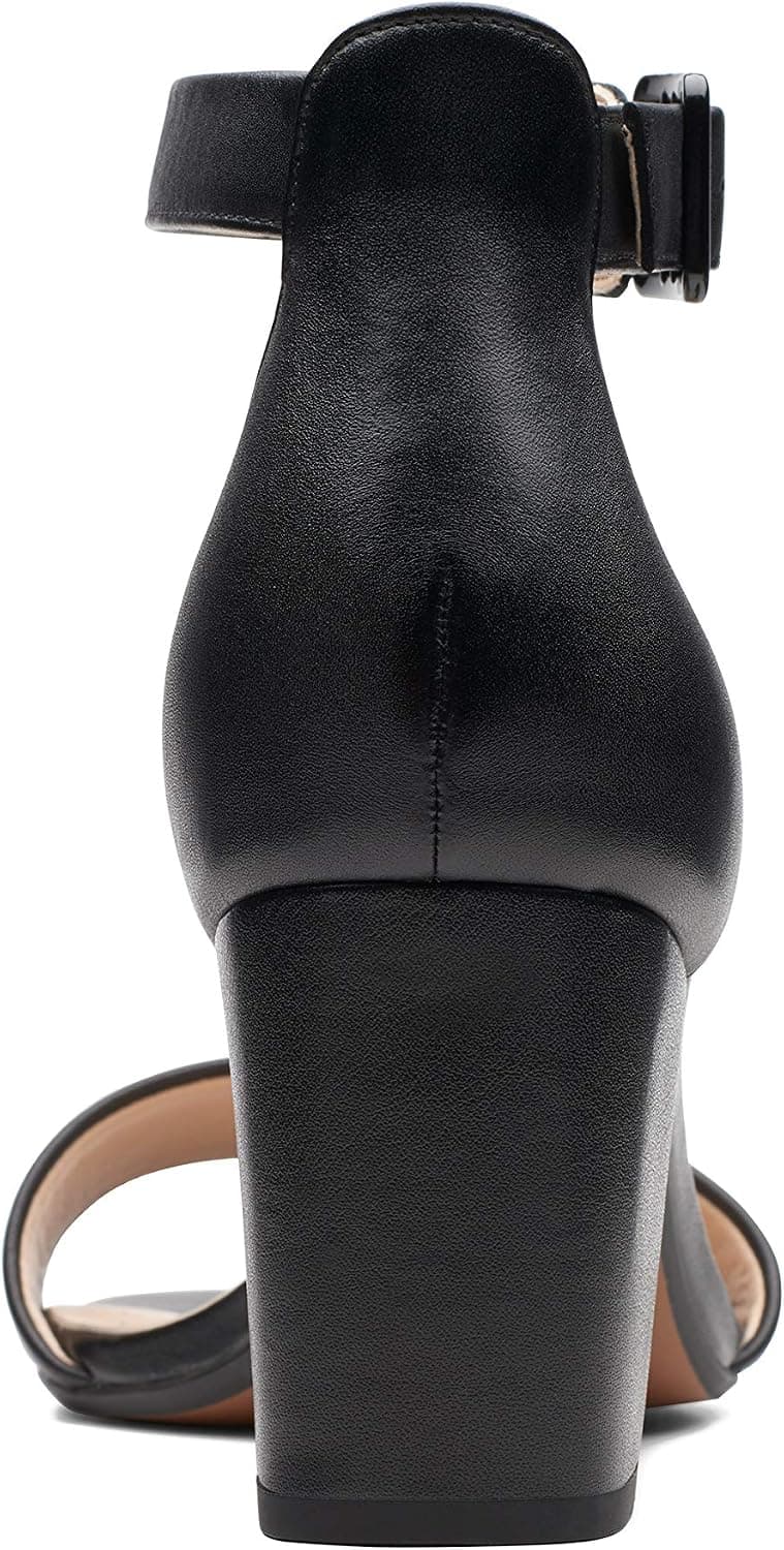 صندل زنانه Clarks مدل Deva Mae صندل زنانه Clarks مدل Deva Mae