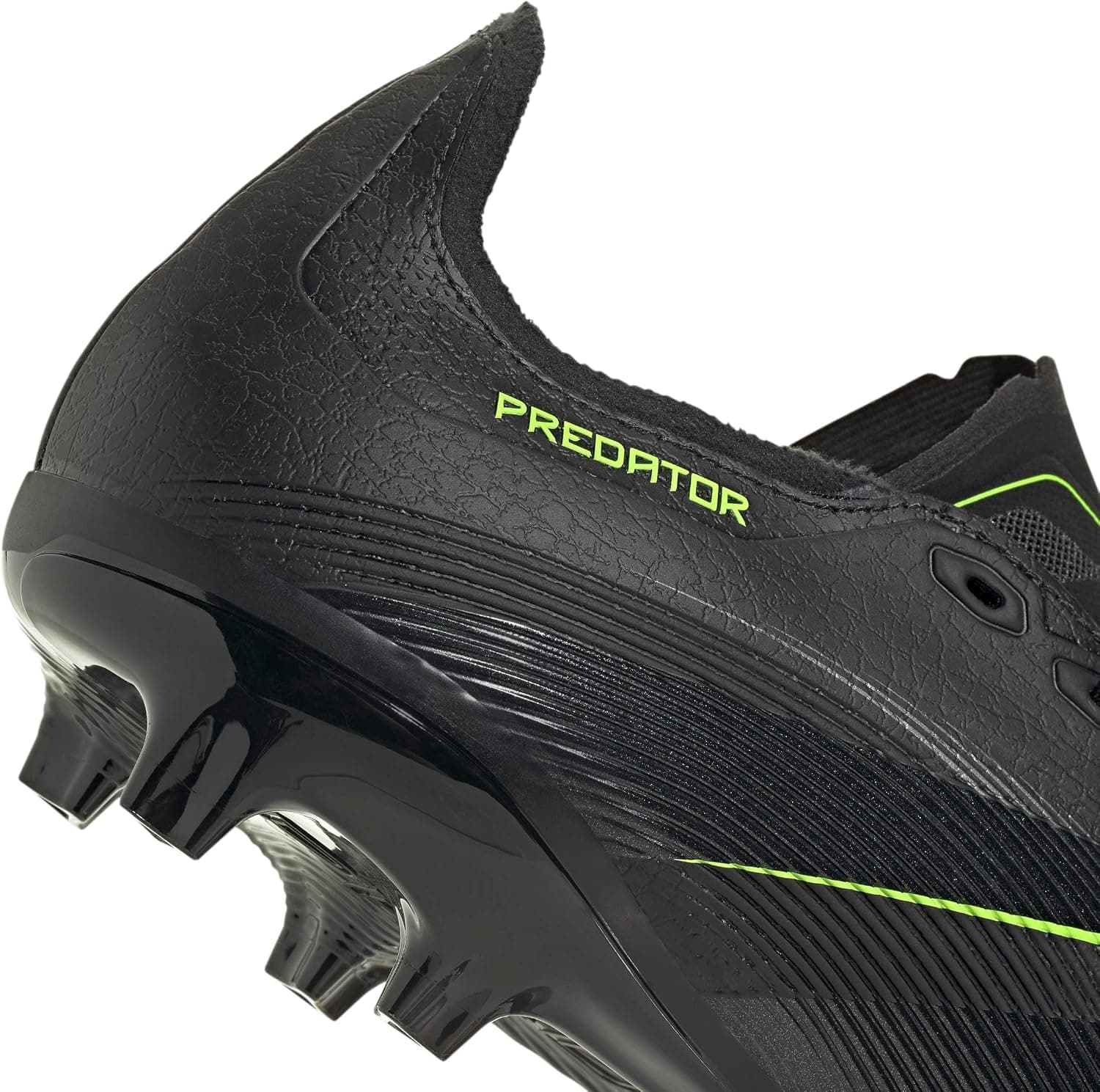 کفش فوتبال مردانه adidas Predator League Fg/Mg مشکی مدل JI1118 کفش فوتبال مردانه adidas Predator League Fg/Mg مشکی مدل JI1118