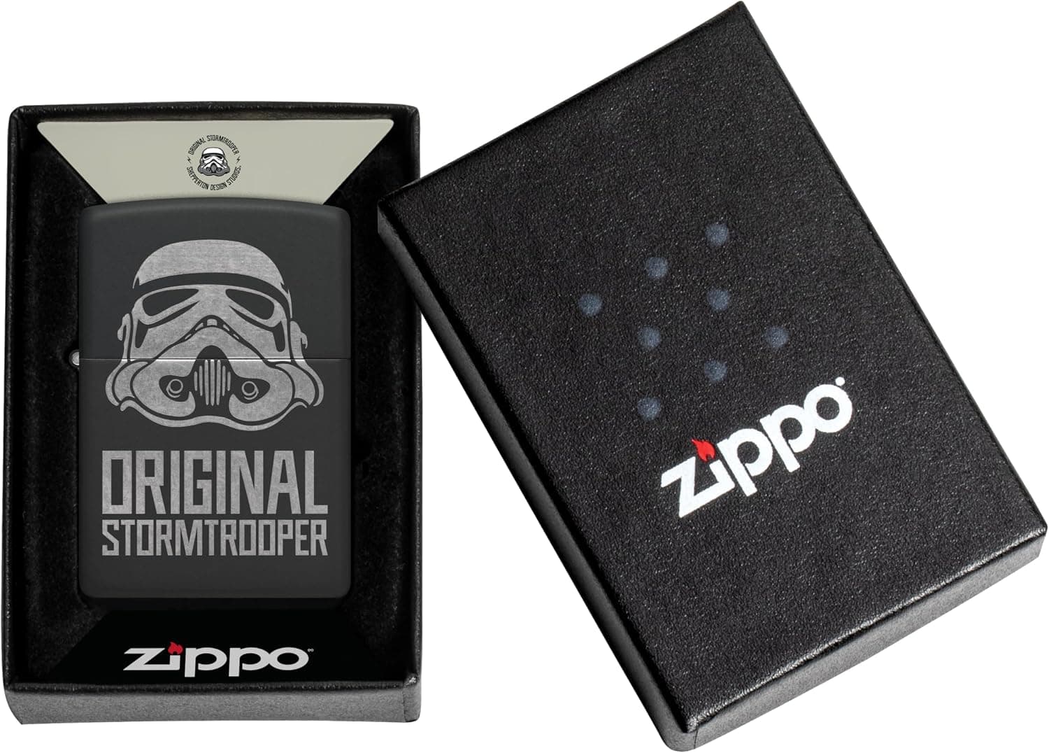فندک Zippo بادگیر طرح Stormtrooper Helmet مشکی مات با کروم فندک Zippo بادگیر طرح Stormtrooper Helmet مشکی مات با کروم