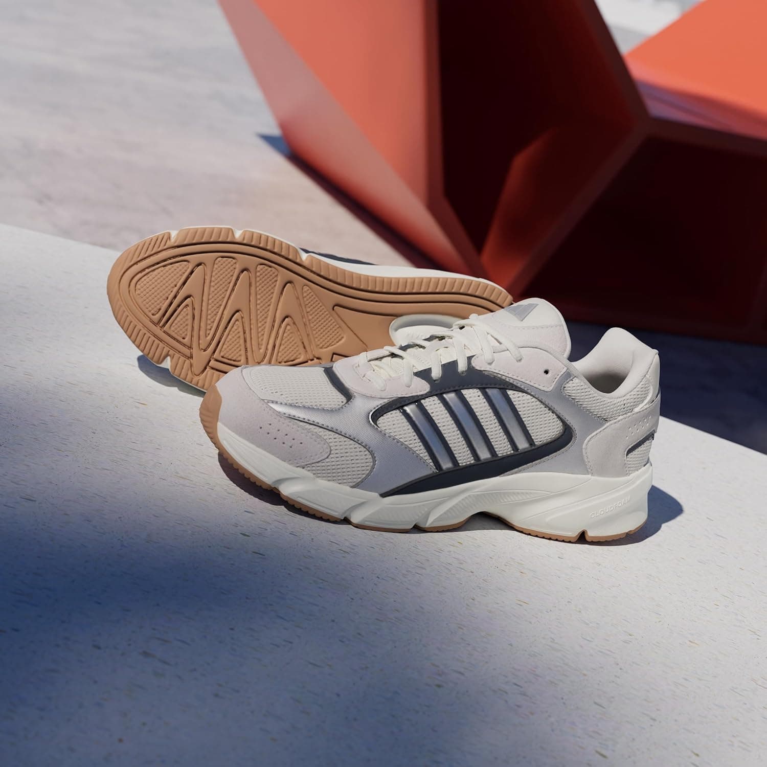 کفش ورزشی زنانه adidas مدل CRAZYCHAOS 2000 کفش ورزشی زنانه adidas مدل CRAZYCHAOS 2000